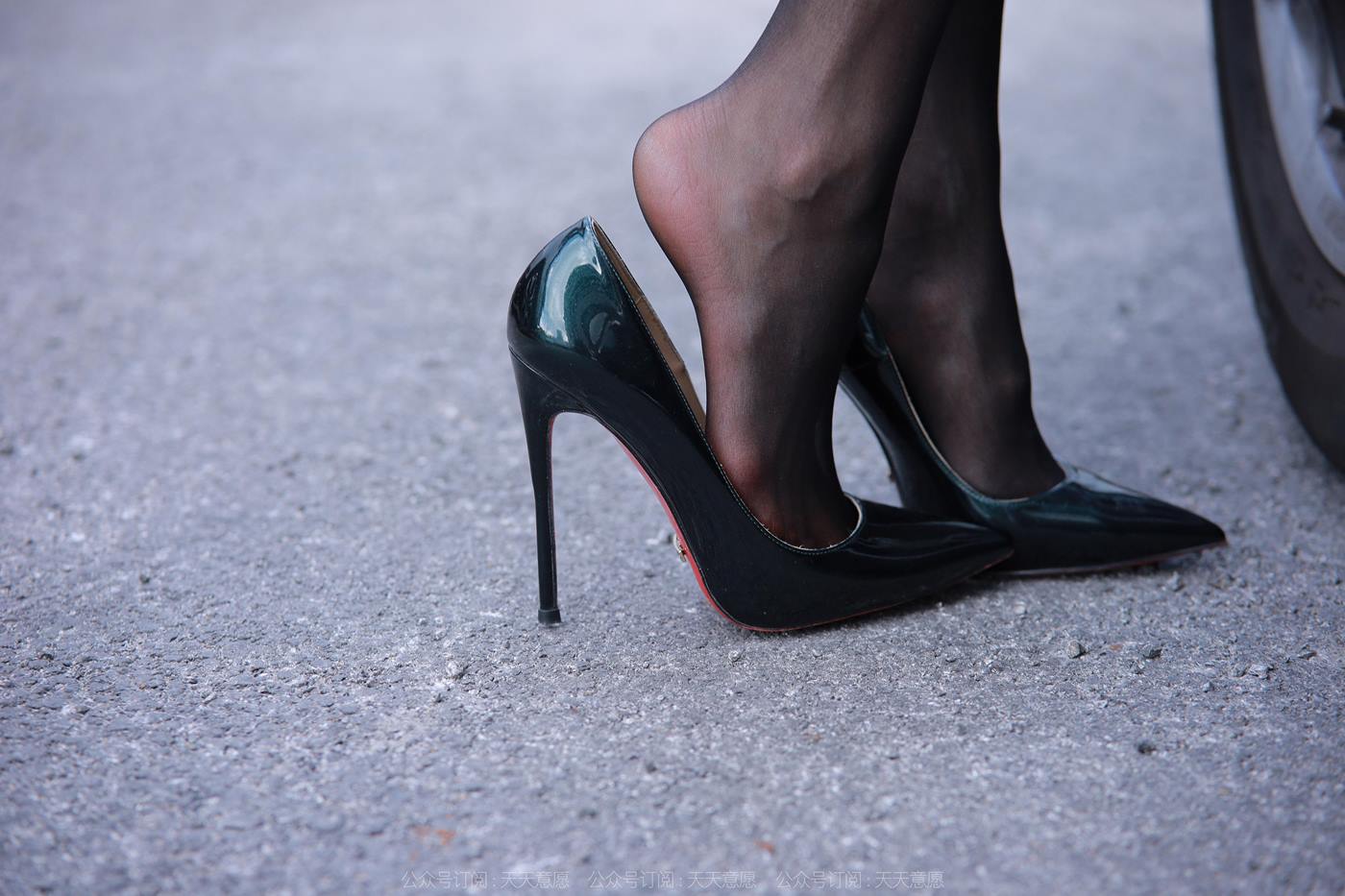 图片[28]-[IESS异思趣向] 2022.11.18 丝享家1272：小六《爱的跟随》[81P] – 速更版-美库