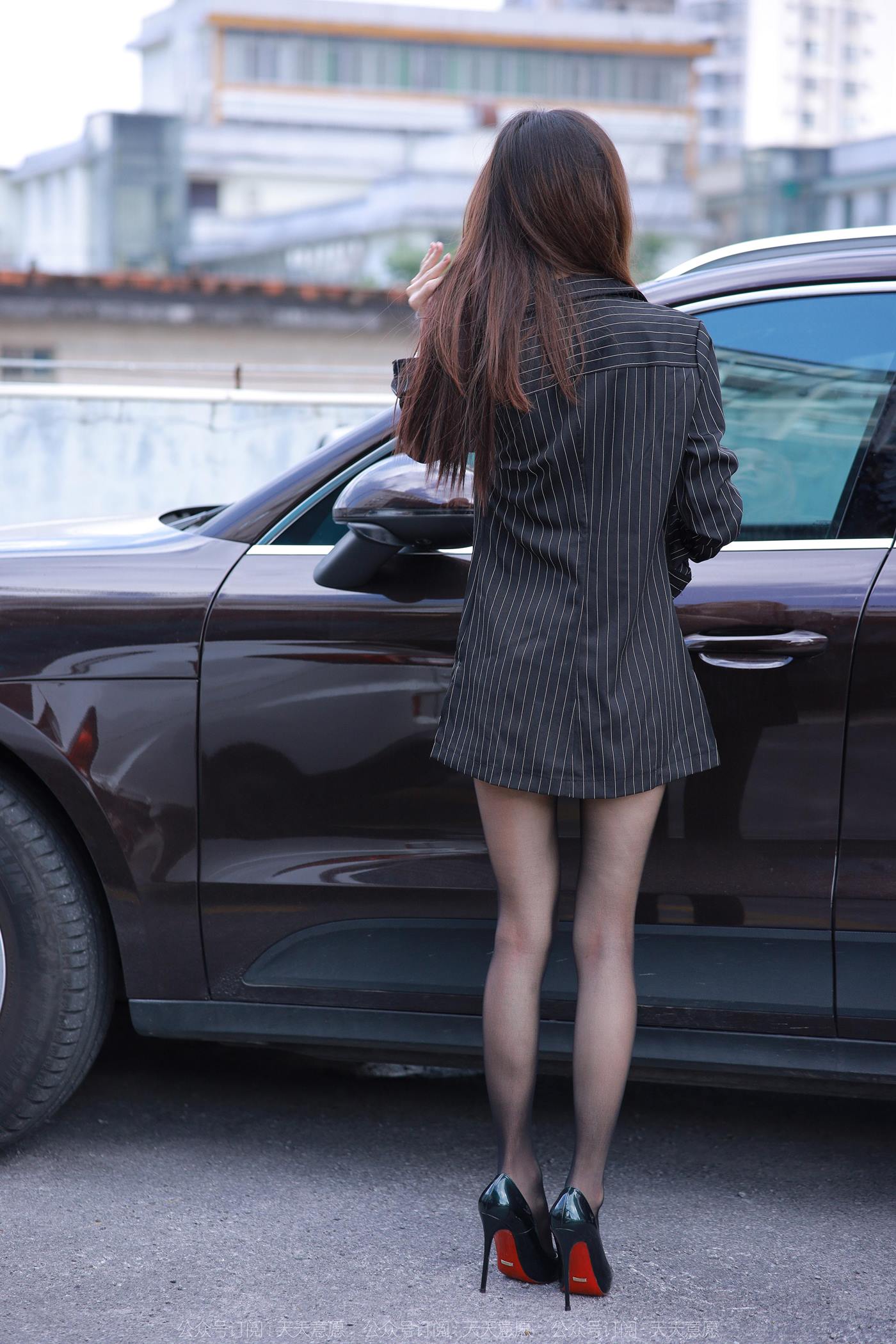 图片[34]-[IESS异思趣向] 2022.11.18 丝享家1272：小六《爱的跟随》[81P] – 速更版-美库