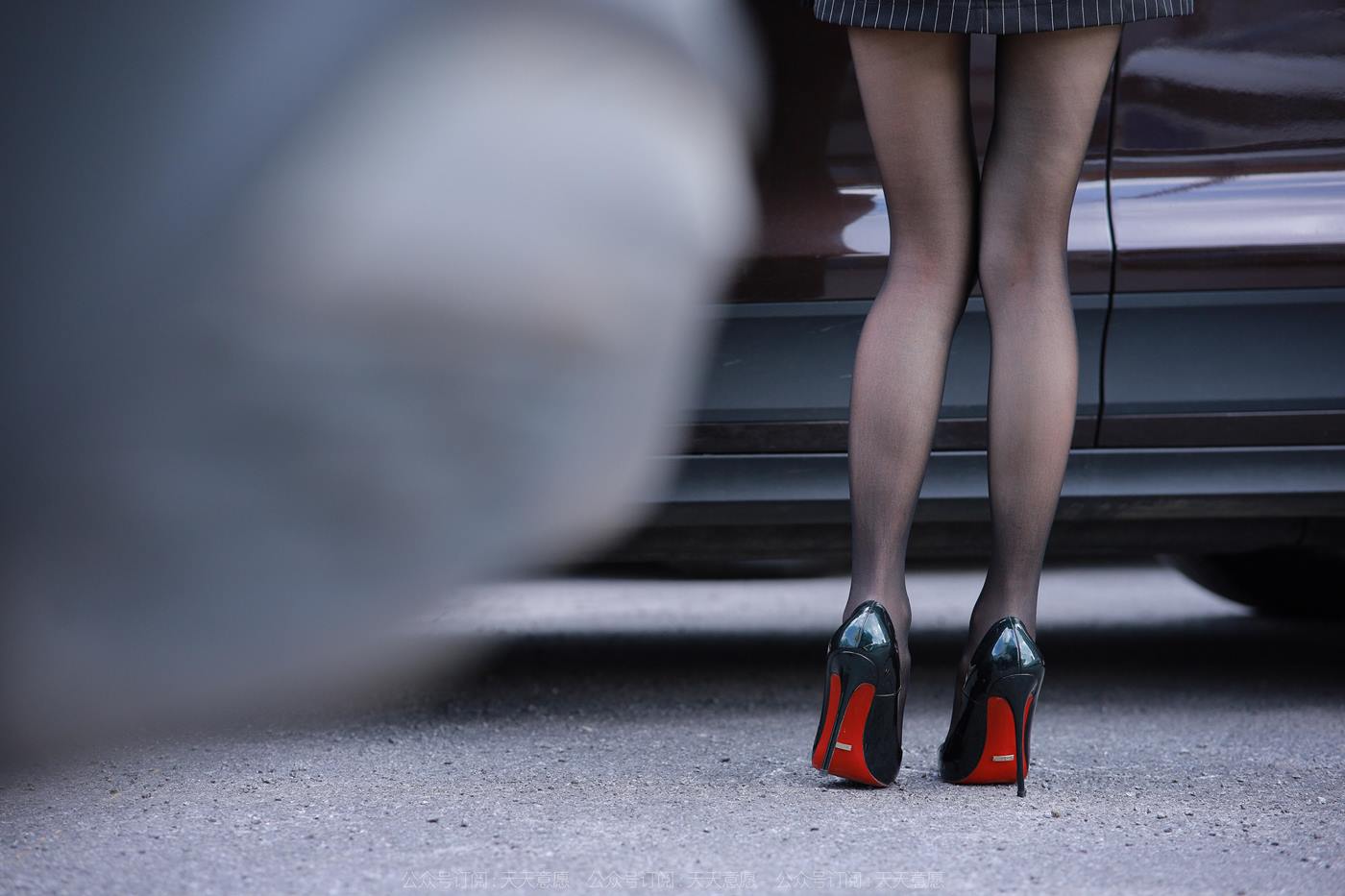 图片[35]-[IESS异思趣向] 2022.11.18 丝享家1272：小六《爱的跟随》[81P] – 速更版-美库