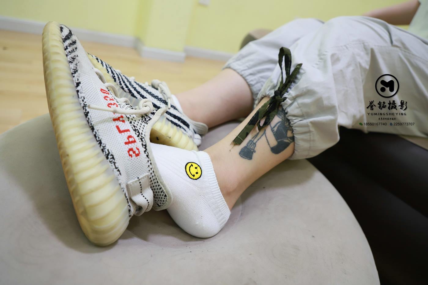 图片[18]-[誉铭传媒]袜足摄影 2020年《客户群第一套作品》[100P] – 速更版-美库