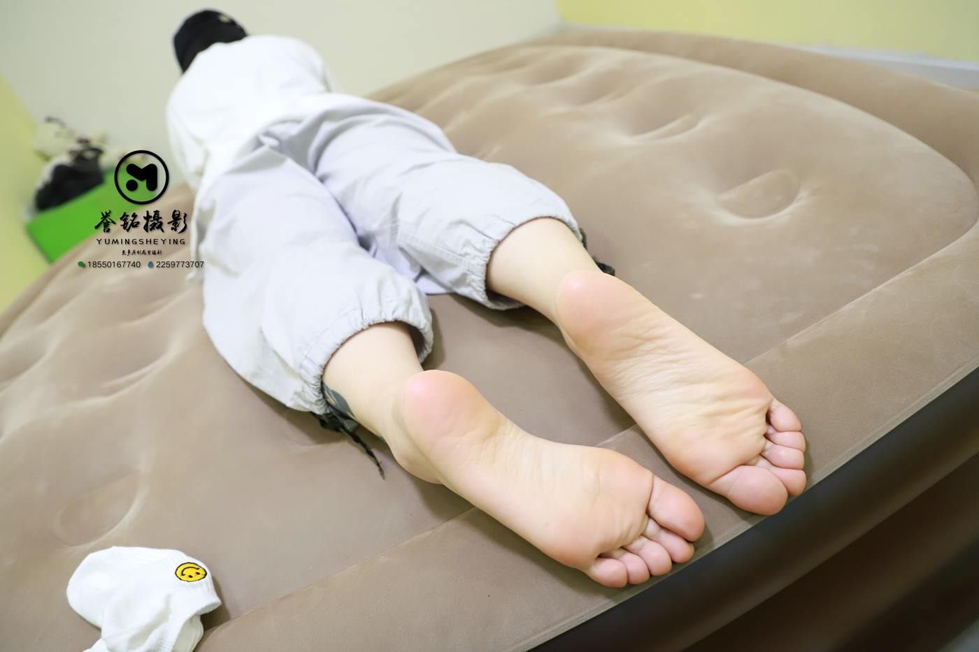 图片[84]-[誉铭传媒]袜足摄影 2020年《客户群第一套作品》[100P] – 速更版-美库