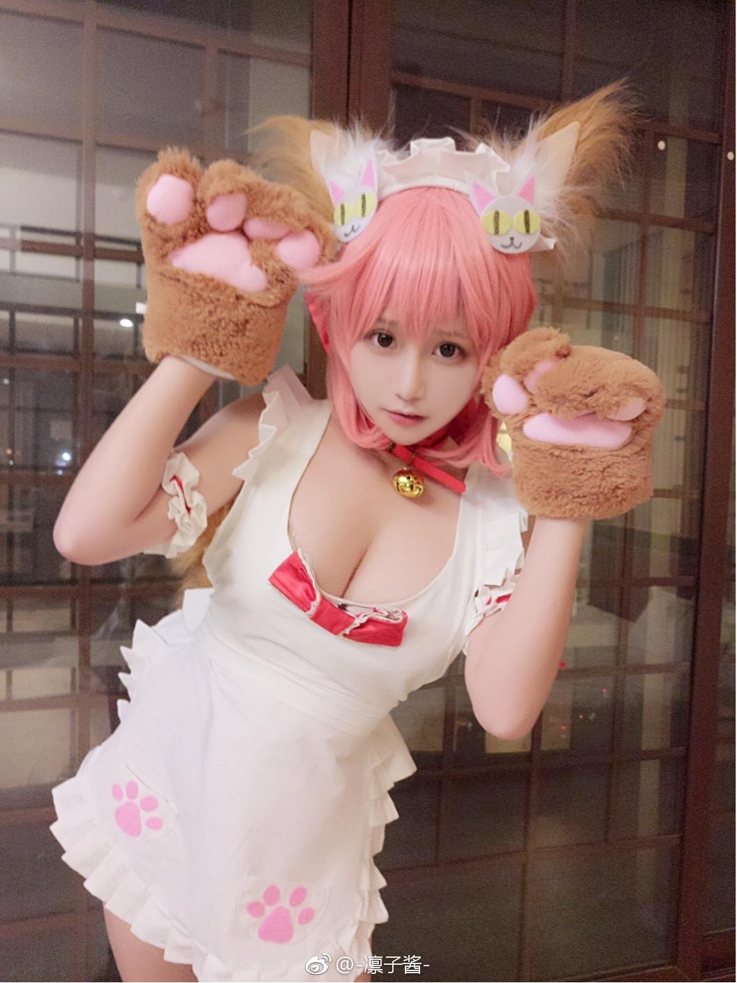 图片[56]-凛子酱  – 微博写真合集 2017WB [57P] – 速更版-美库