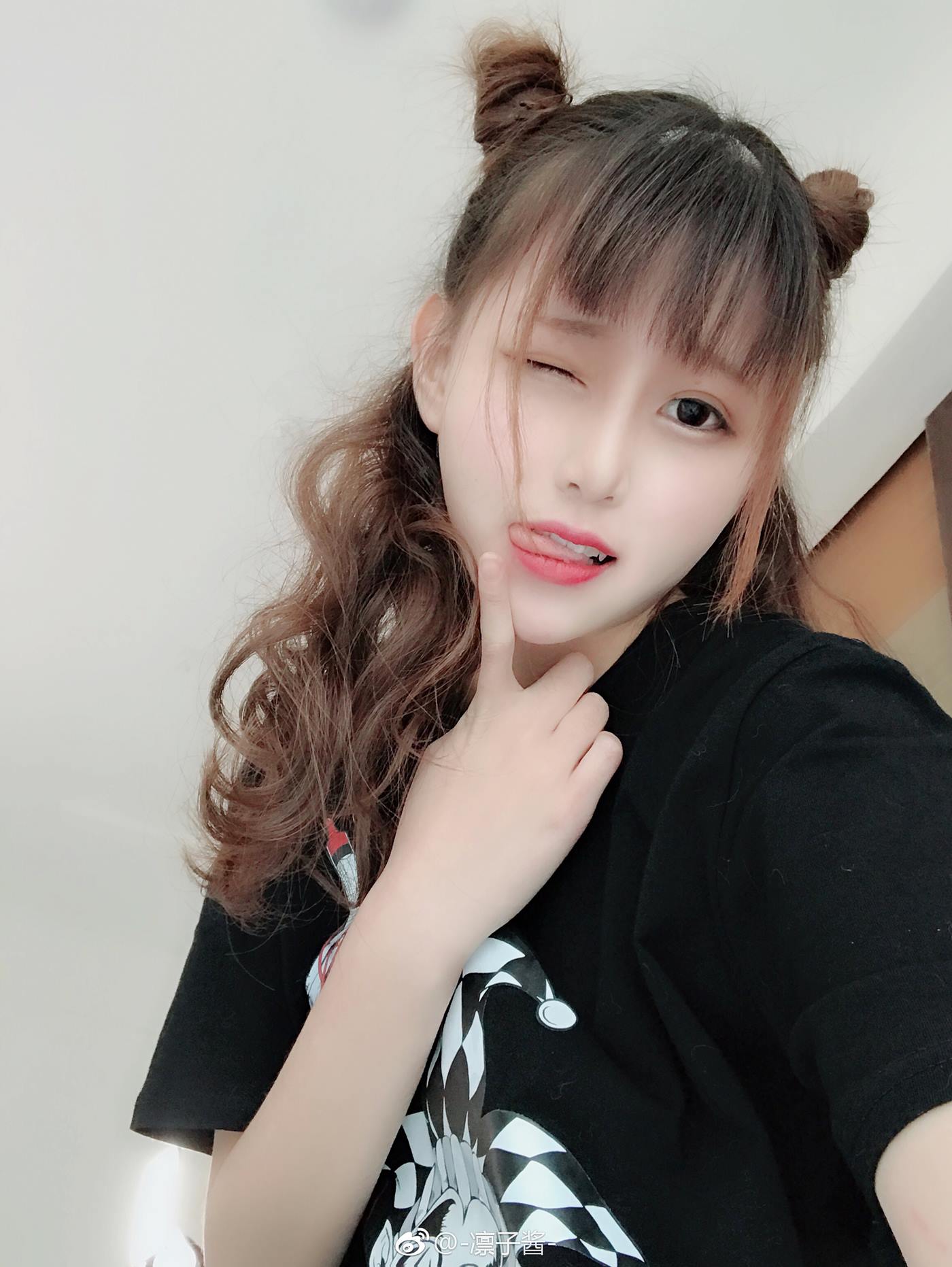 图片[55]-凛子酱  – 微博写真合集 2018WB [78P] – 速更版-美库