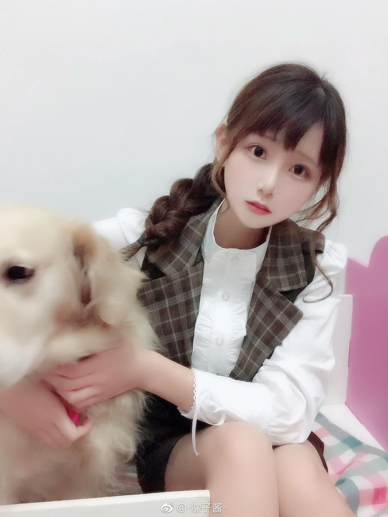 图片[70]-凛子酱  – 微博写真合集 2018WB [78P] – 速更版-美库