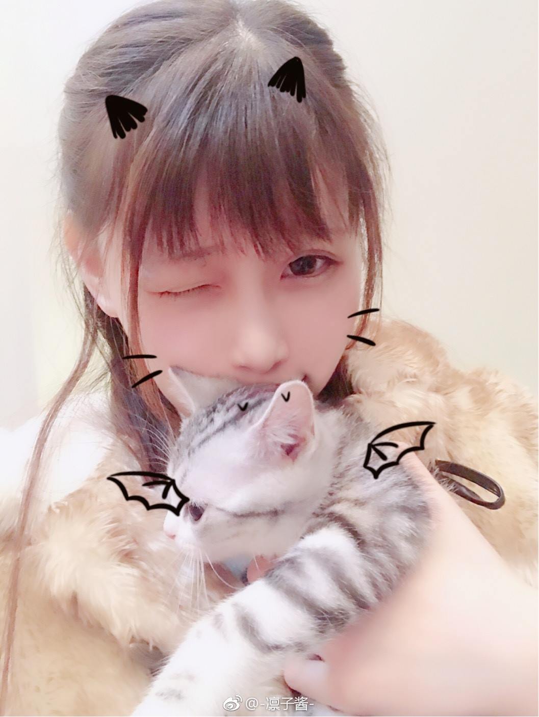 图片[78]-凛子酱  – 微博写真合集 2018WB [78P] – 速更版-美库