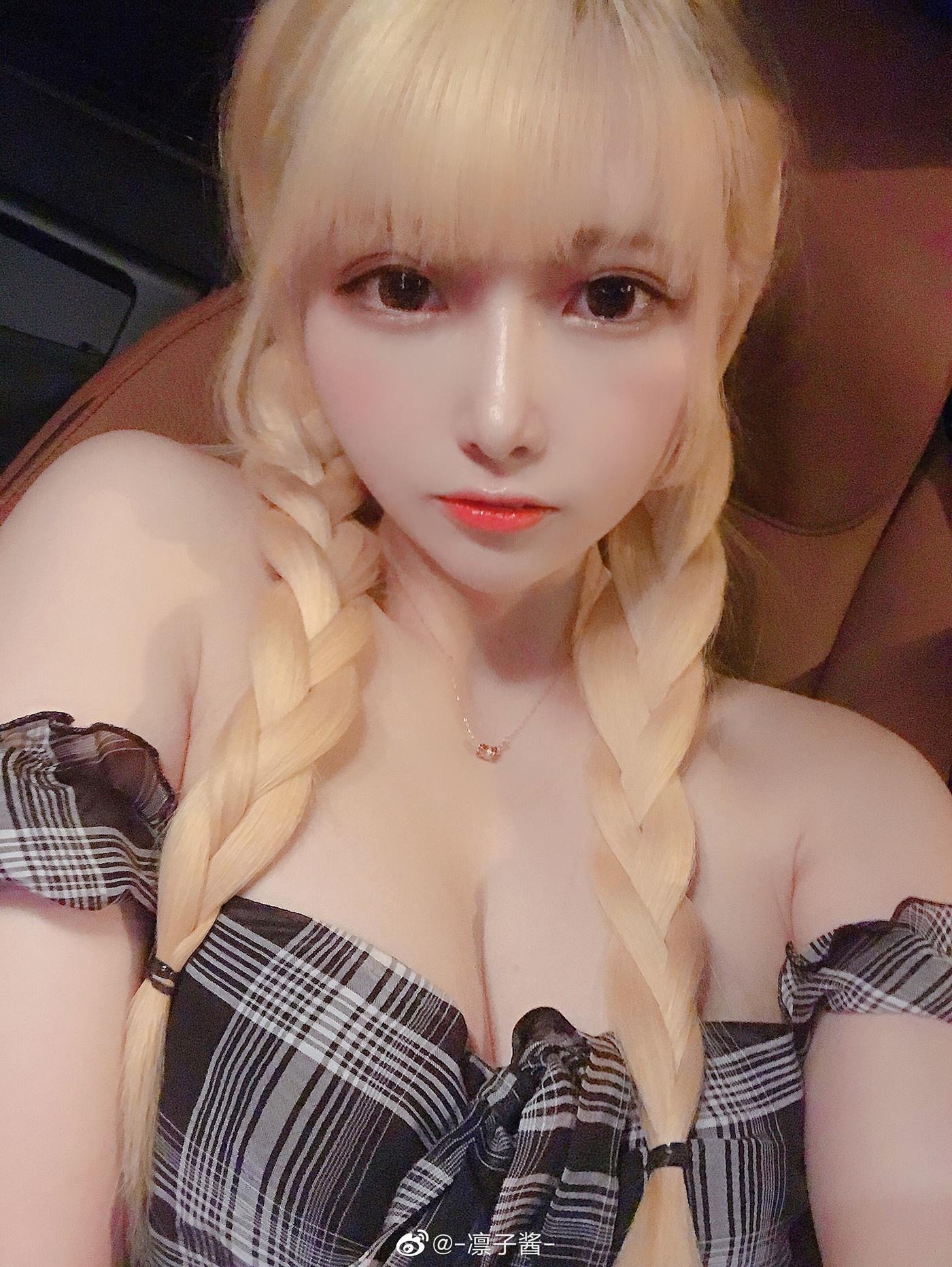 图片[10]-凛子酱  – 微博写真合集 2019WB [119P] – 速更版-美库