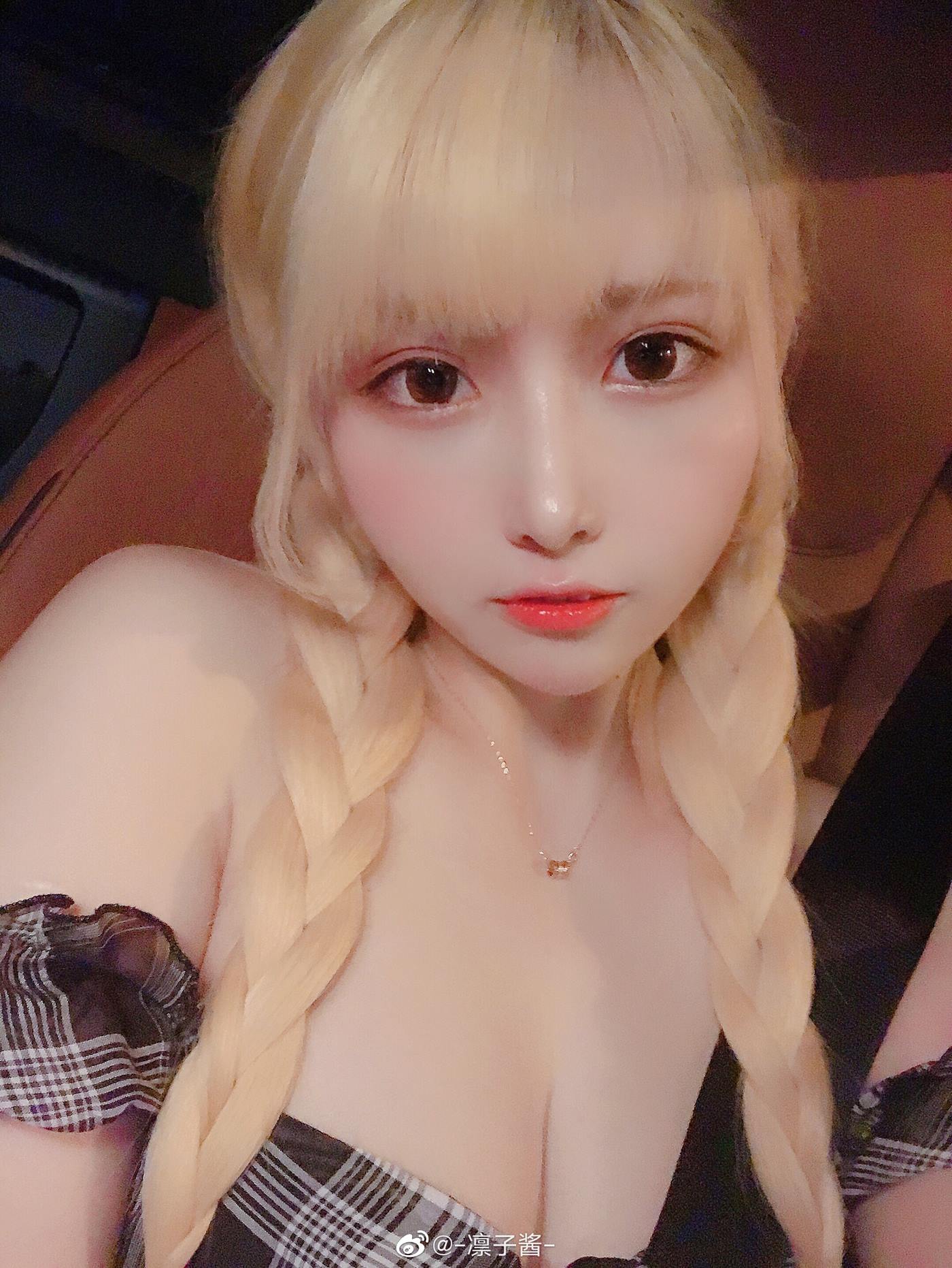 图片[12]-凛子酱  – 微博写真合集 2019WB [119P] – 速更版-美库