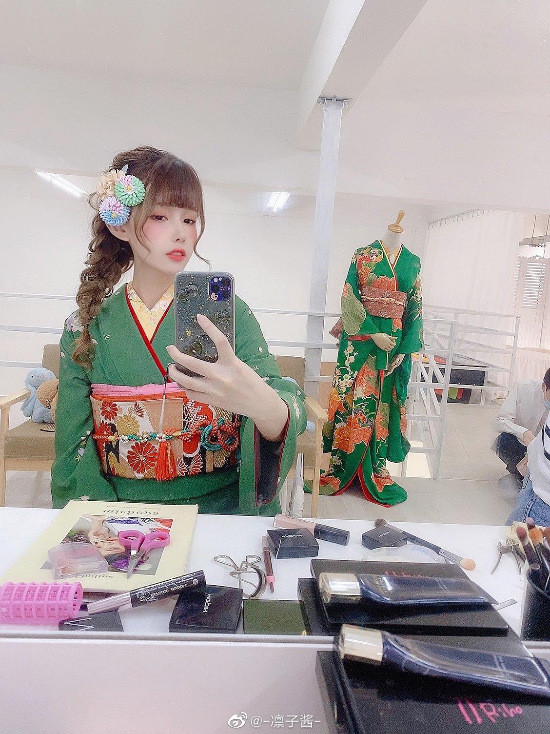 图片[13]-凛子酱  – 微博写真合集 2020WB [286P] – 速更版-美库