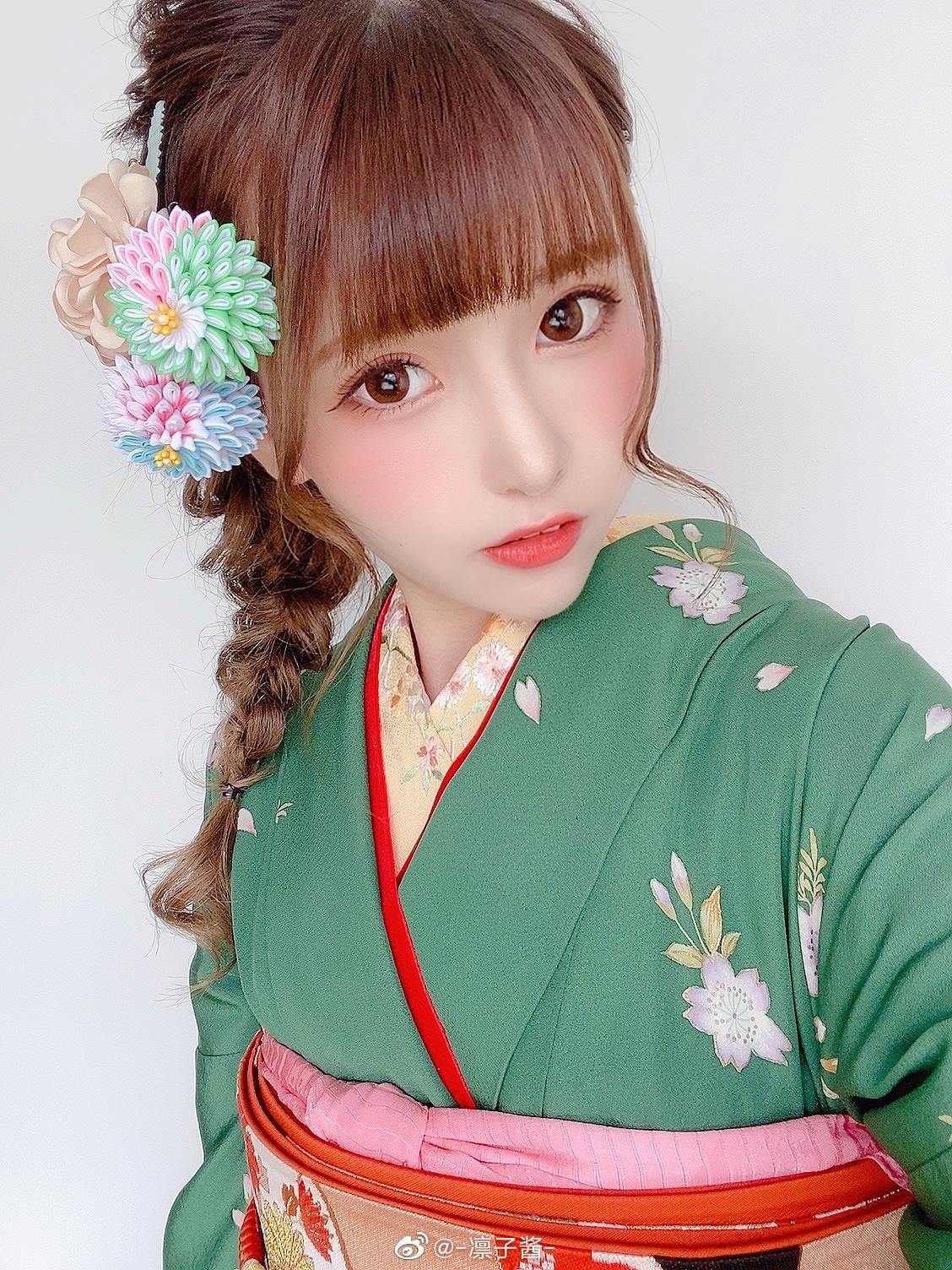 图片[16]-凛子酱  – 微博写真合集 2020WB [286P] – 速更版-美库