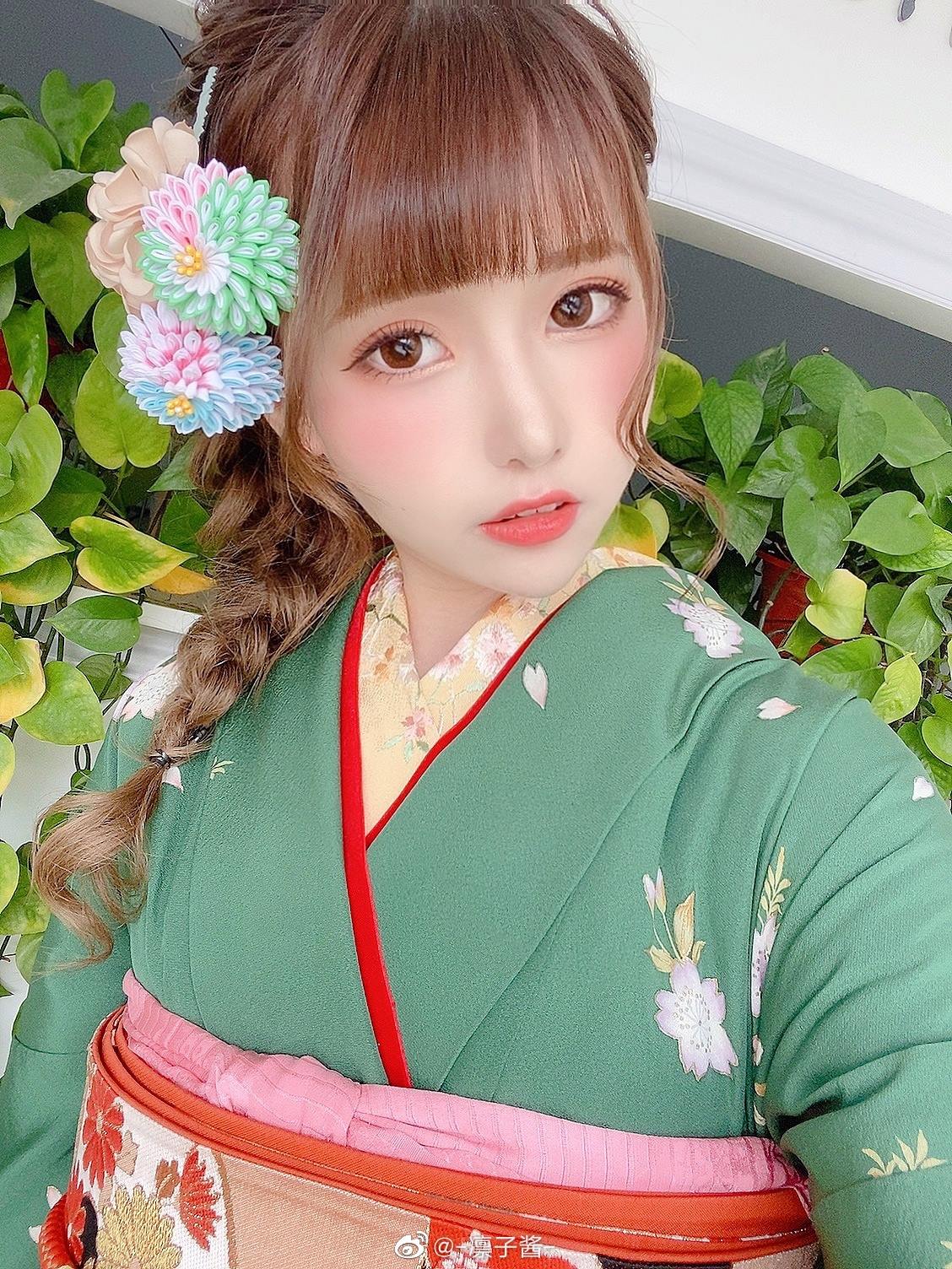 图片[17]-凛子酱  – 微博写真合集 2020WB [286P] – 速更版-美库