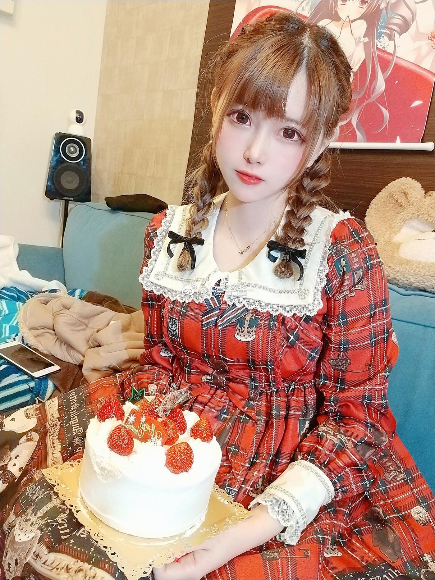 图片[58]-凛子酱  – 微博写真合集 2020WB [286P] – 速更版-美库