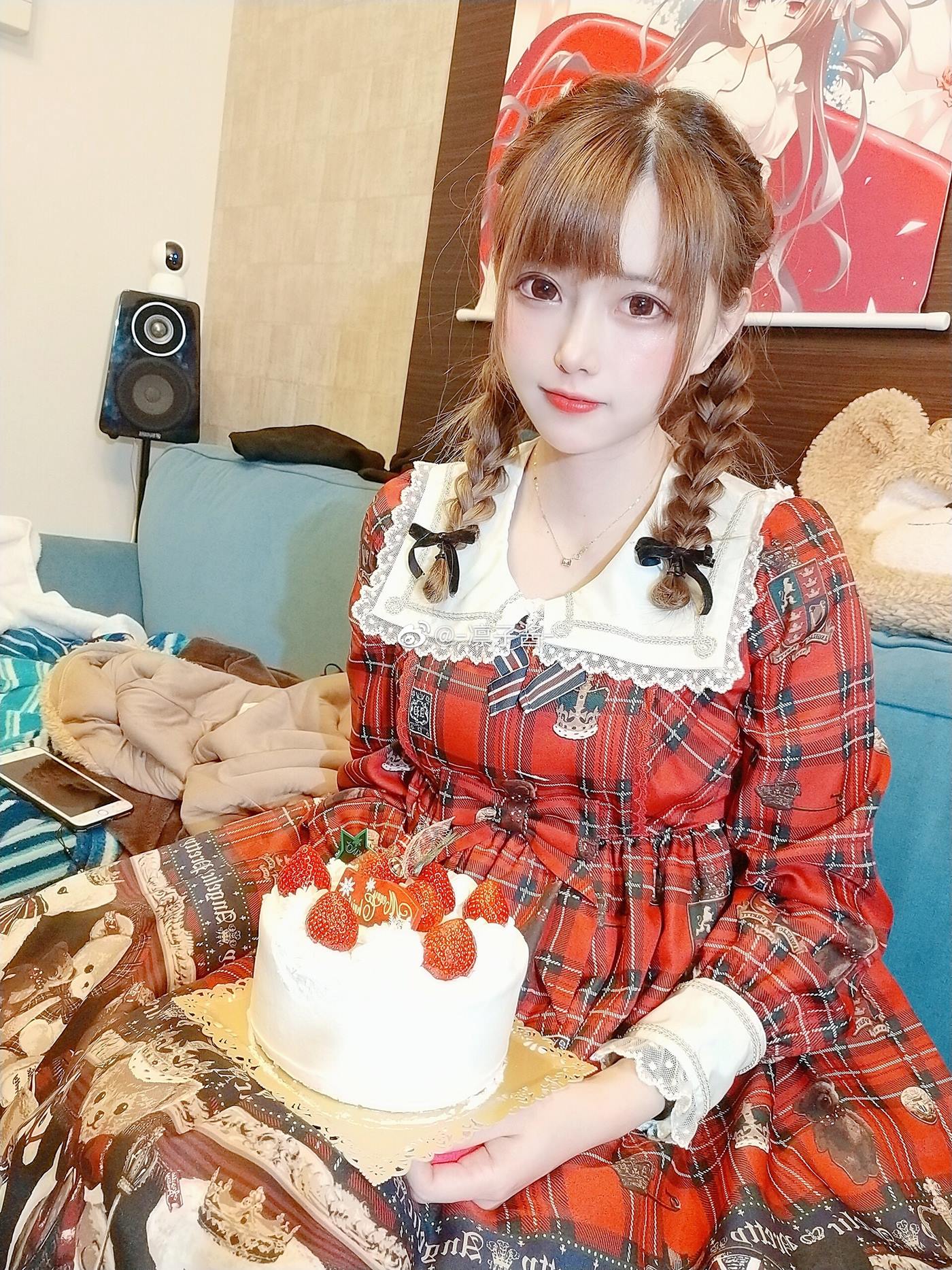 图片[60]-凛子酱  – 微博写真合集 2020WB [286P] – 速更版-美库