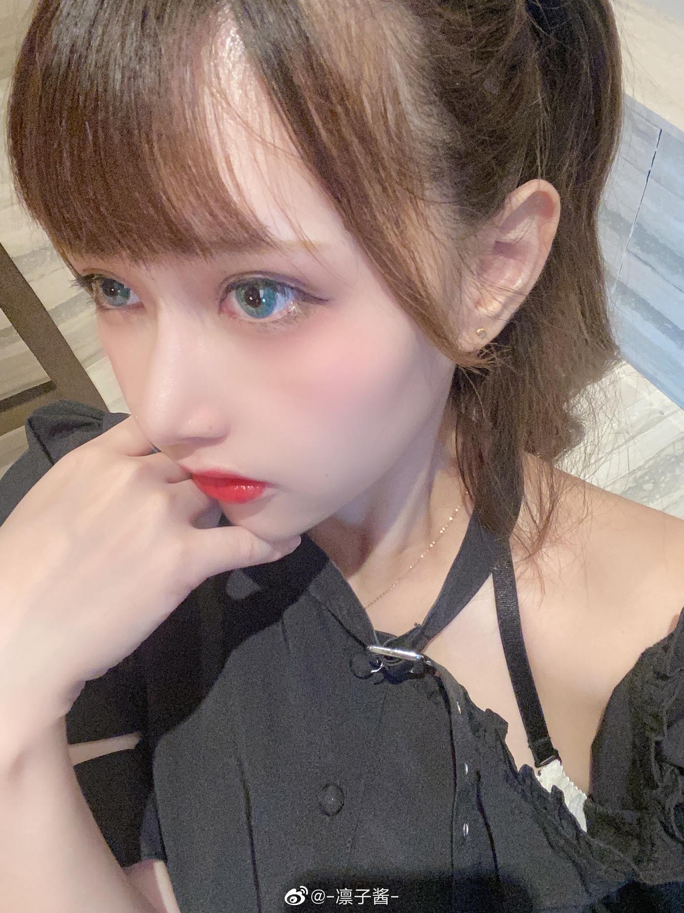 图片[80]-凛子酱  – 微博写真合集 2020WB [286P] – 速更版-美库