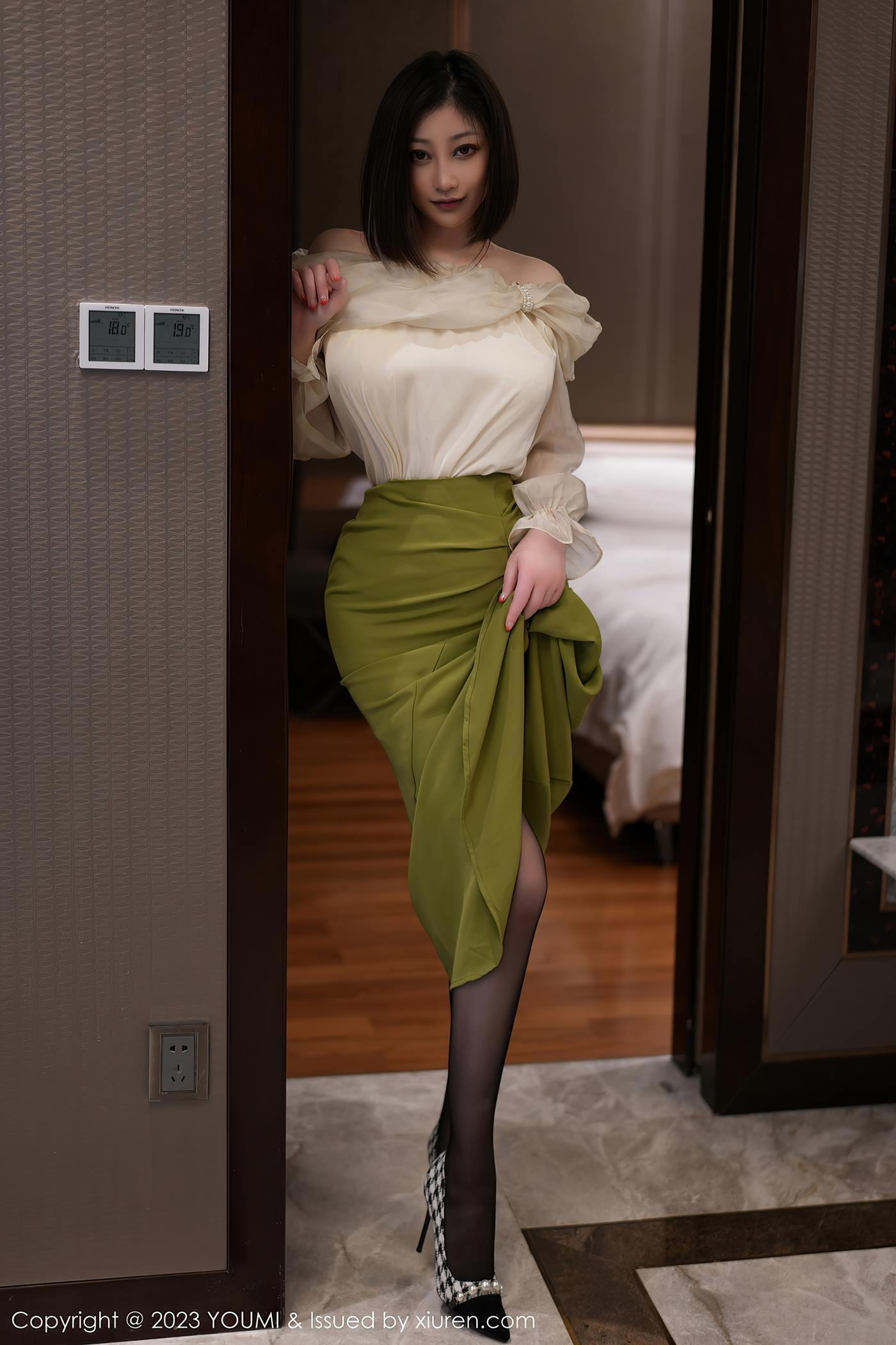 图片[22]-[YOUMI尤蜜荟] 2023.05.19 VOL.940 妲己_Toxic 黑丝短裙[30P] – 速更版-美库