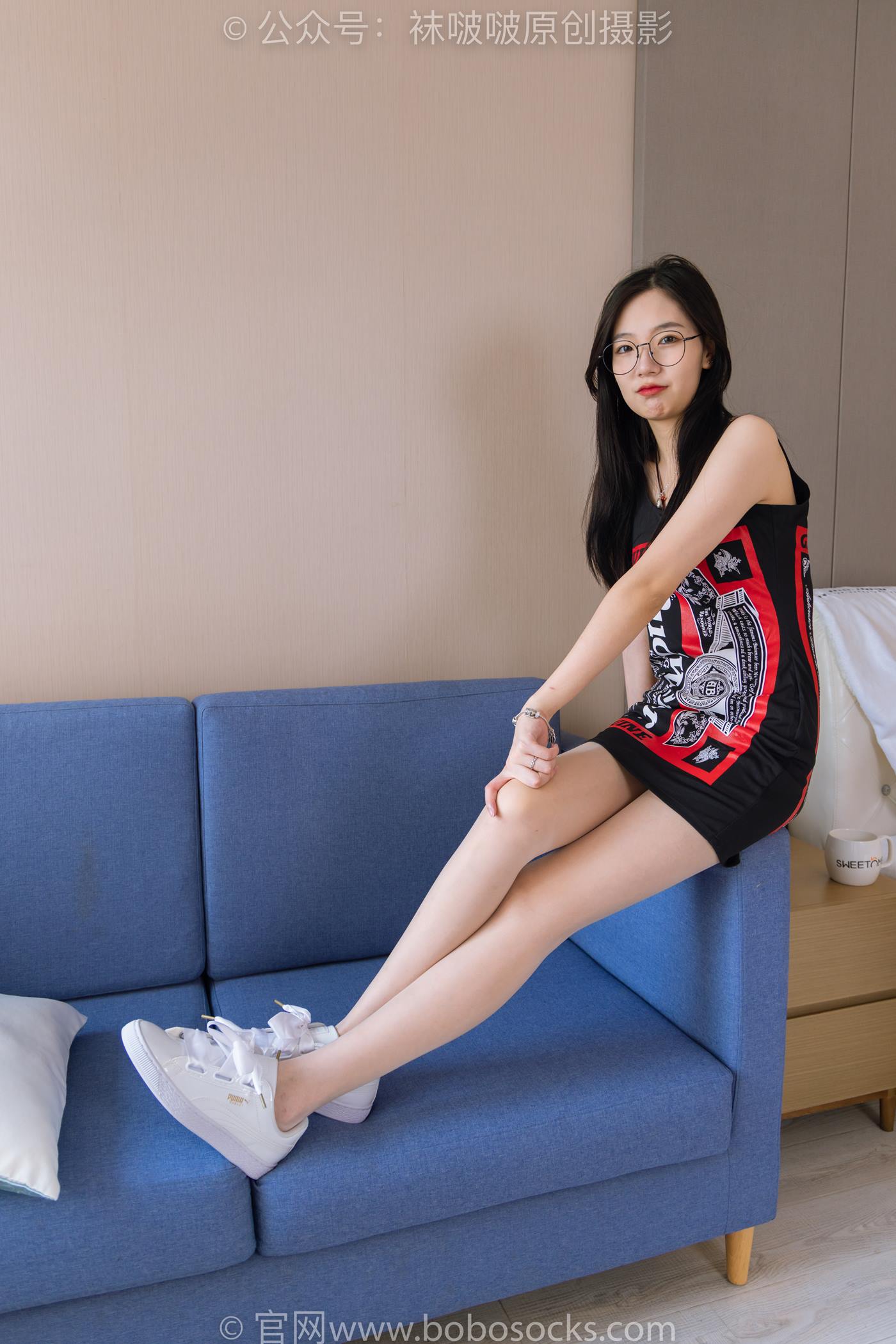 图片[15]-[BoBoSocks袜啵啵]NO.230 小甜豆-两双高跟鞋、板鞋、油亮肉丝、油亮白丝[150P] – 速更版-美库