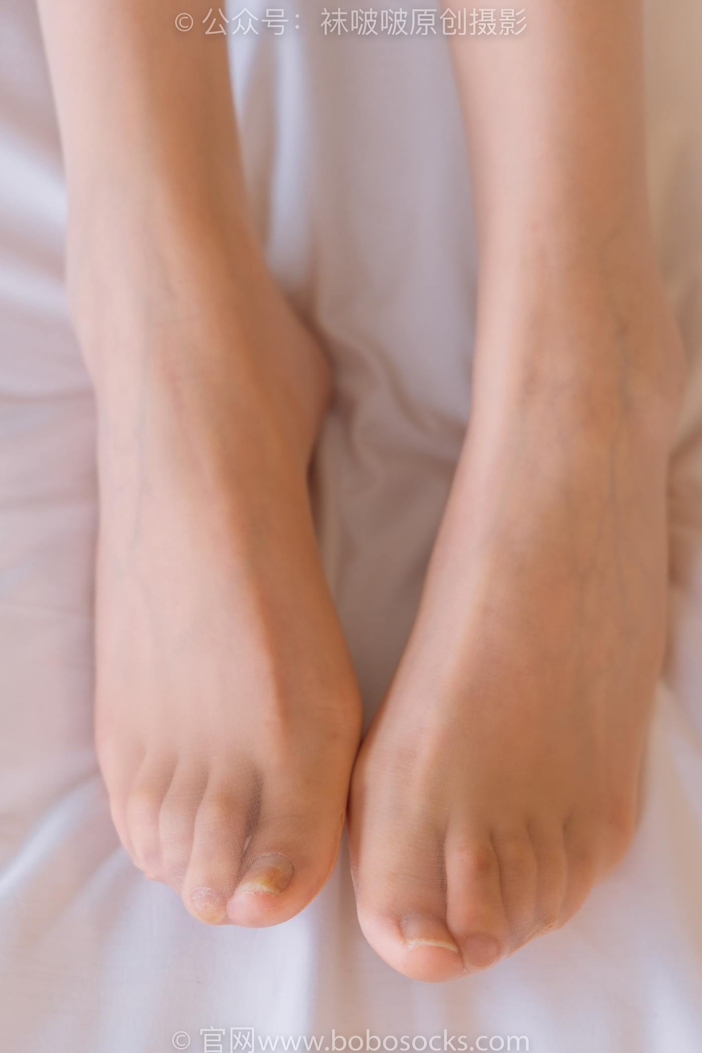 图片[119]-[BoBoSocks袜啵啵]NO.230 小甜豆-两双高跟鞋、板鞋、油亮肉丝、油亮白丝[150P] – 速更版-美库
