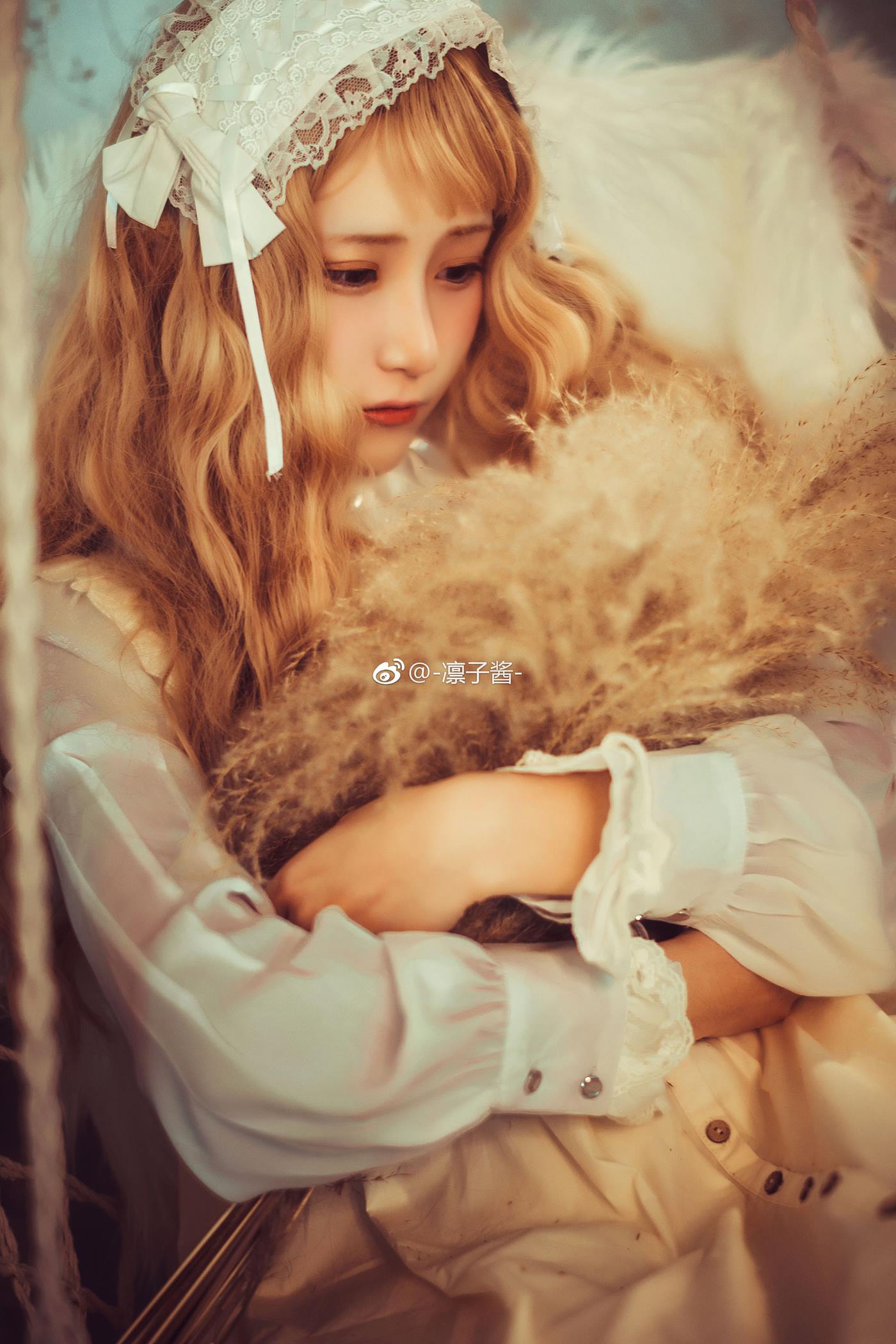 图片[17]-凛子酱  – 微博正片写真合集 2018ZP [98P] – 速更版-美库