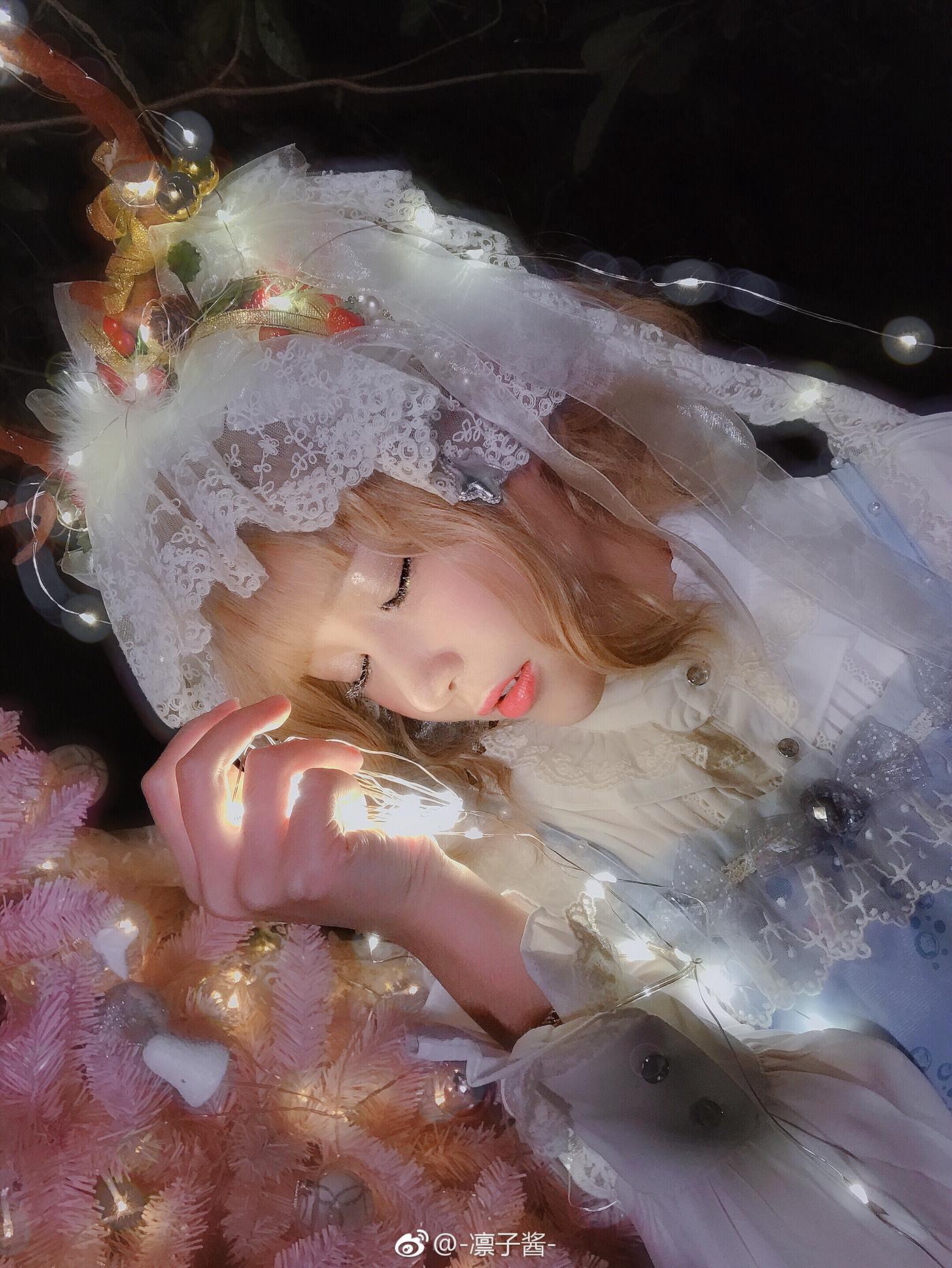 图片[74]-凛子酱  – 微博正片写真合集 2018ZP [98P] – 速更版-美库