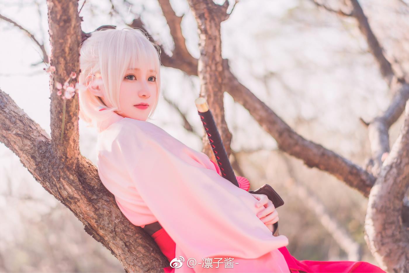 图片[79]-凛子酱  – 微博正片写真合集 2018ZP [98P] – 速更版-美库