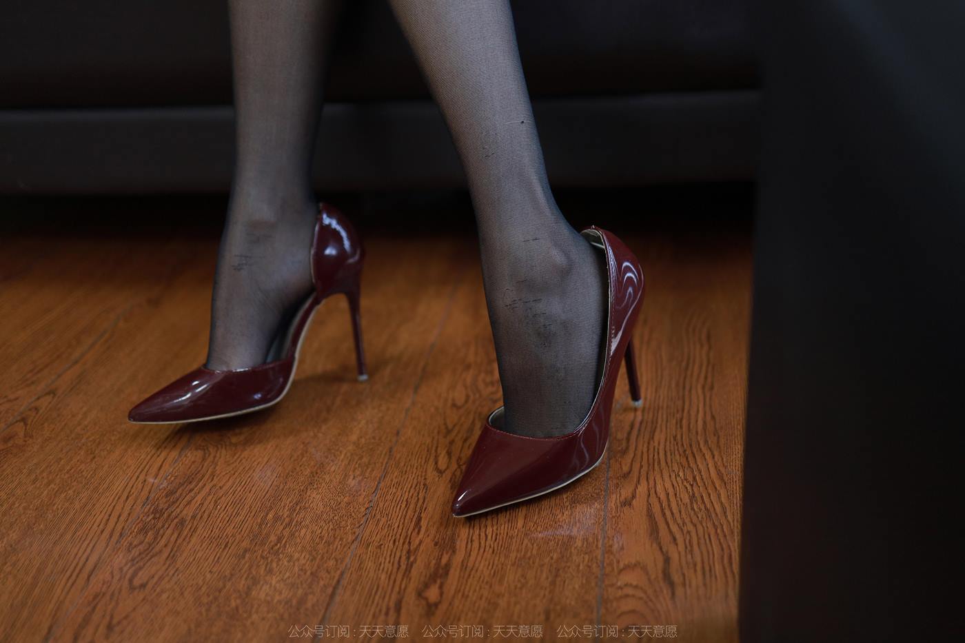 图片[10]-[IESS异思趣向] 2022.11.23 丝享家1277：婉萍《包臀皮裙》[88P] – 速更版-美库