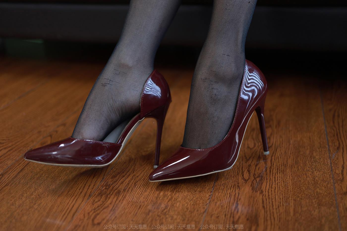 图片[11]-[IESS异思趣向] 2022.11.23 丝享家1277：婉萍《包臀皮裙》[88P] – 速更版-美库