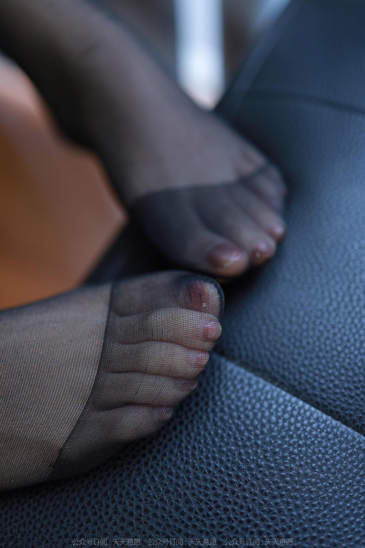 图片[21]-[IESS异思趣向] 2022.11.23 丝享家1277：婉萍《包臀皮裙》[88P] – 速更版-美库