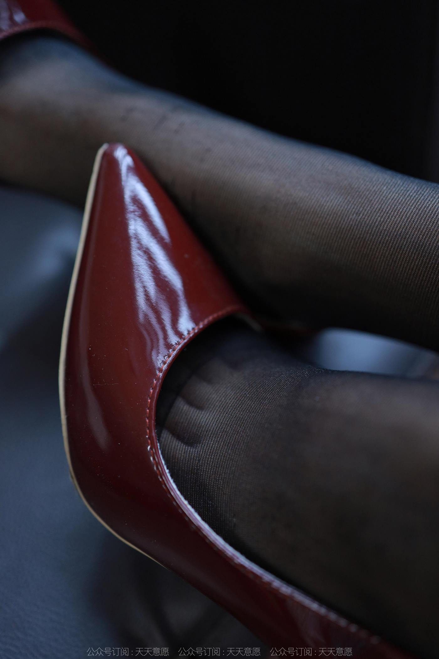 图片[45]-[IESS异思趣向] 2022.11.23 丝享家1277：婉萍《包臀皮裙》[88P] – 速更版-美库