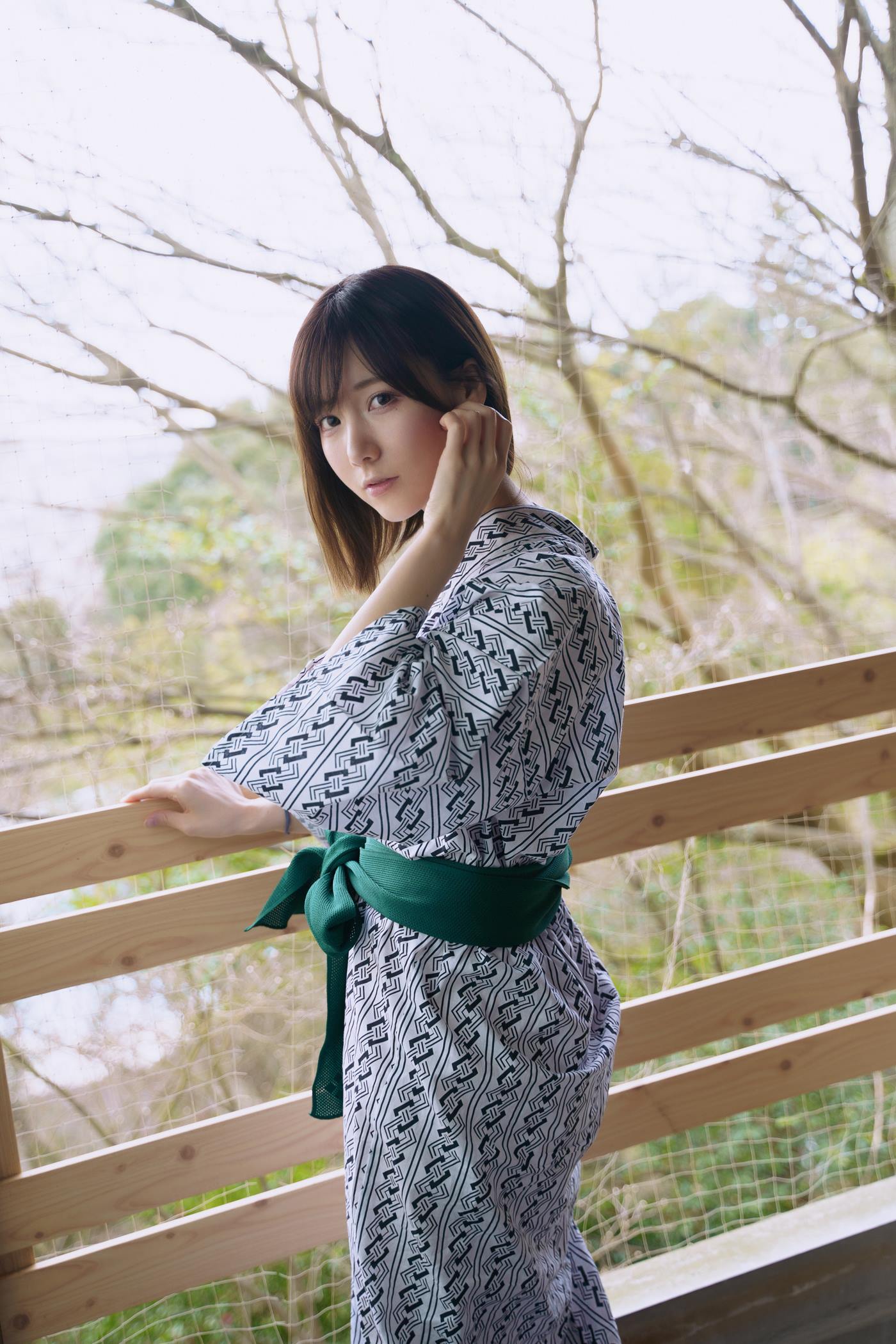 图片[26]-网紅Coser.けん研(けんけん) 汤けむりけんけん[105P] – 速更版-美库