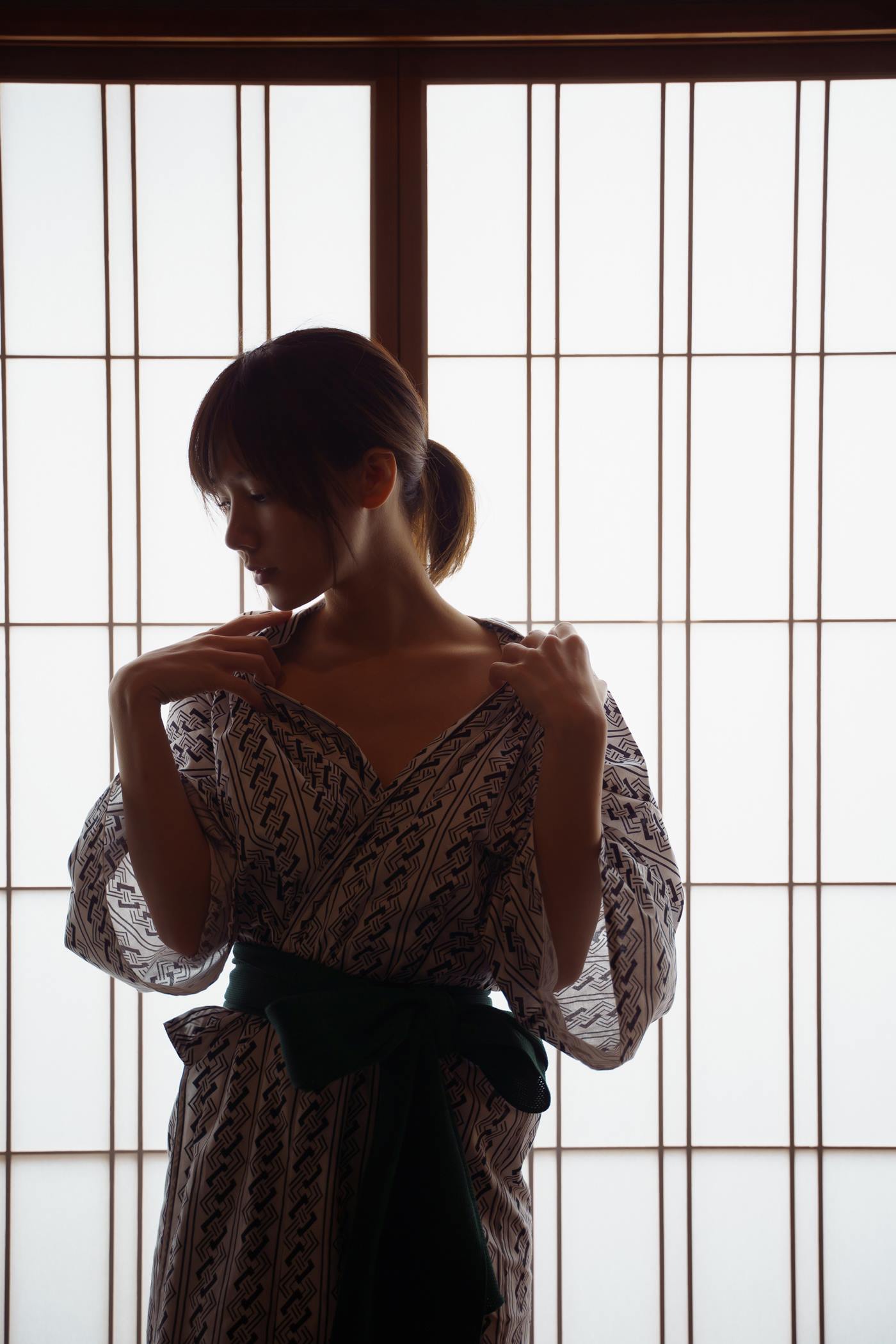 图片[46]-网紅Coser.けん研(けんけん) 汤けむりけんけん[105P] – 速更版-美库