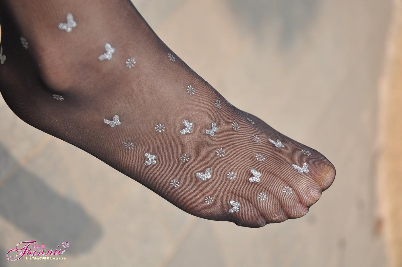 图片[12]-Fannie芬妮每足园 No.102 蝴蝶飞扬 黑丝 [83P] – 速更版-美库