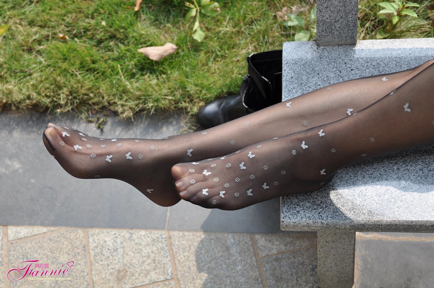 图片[16]-Fannie芬妮每足园 No.102 蝴蝶飞扬 黑丝 [83P] – 速更版-美库