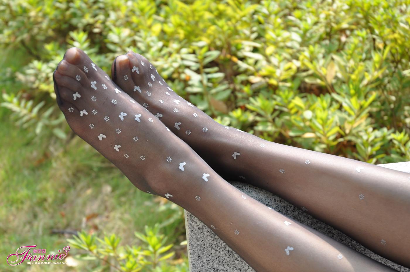 图片[18]-Fannie芬妮每足园 No.102 蝴蝶飞扬 黑丝 [83P] – 速更版-美库