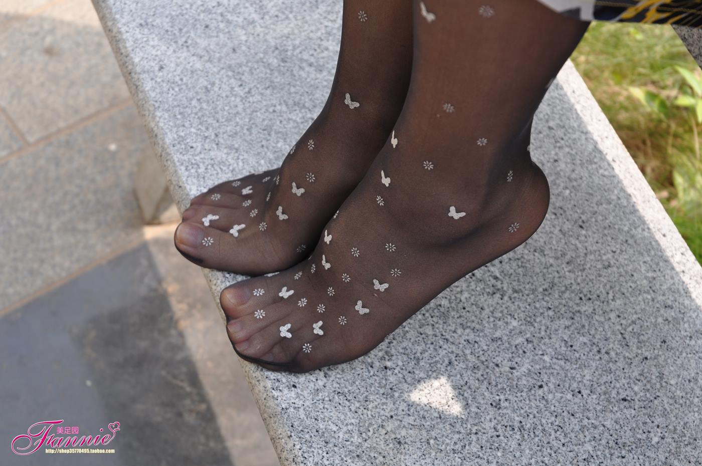 图片[34]-Fannie芬妮每足园 No.102 蝴蝶飞扬 黑丝 [83P] – 速更版-美库