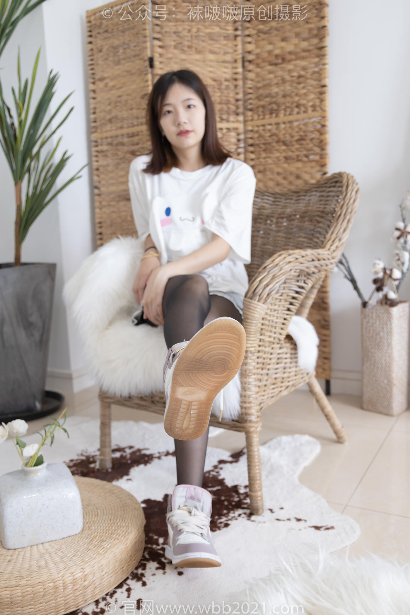 图片[34]-[BoBoSocks袜啵啵]NO.233 小甜豆-板鞋、黑丝[142P] – 速更版-美库