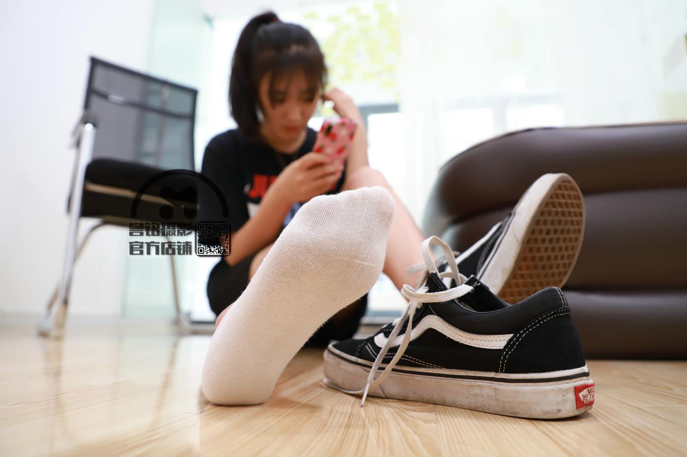 图片[11]-[誉铭传媒]袜足摄影 2020年《客户群第四套作品》[74P] – 速更版-美库