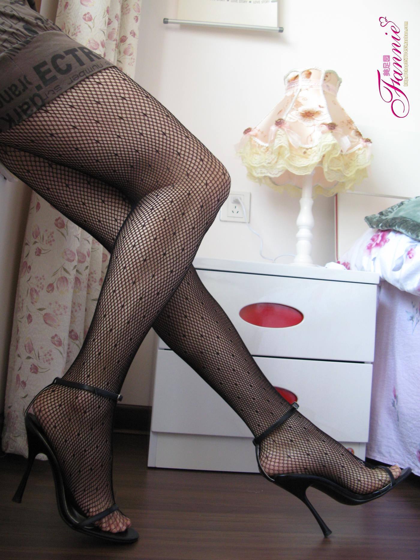 图片[42]-Fannie芬妮每足园 No.110 冬日丝情 黑丝 [80P] – 速更版-美库