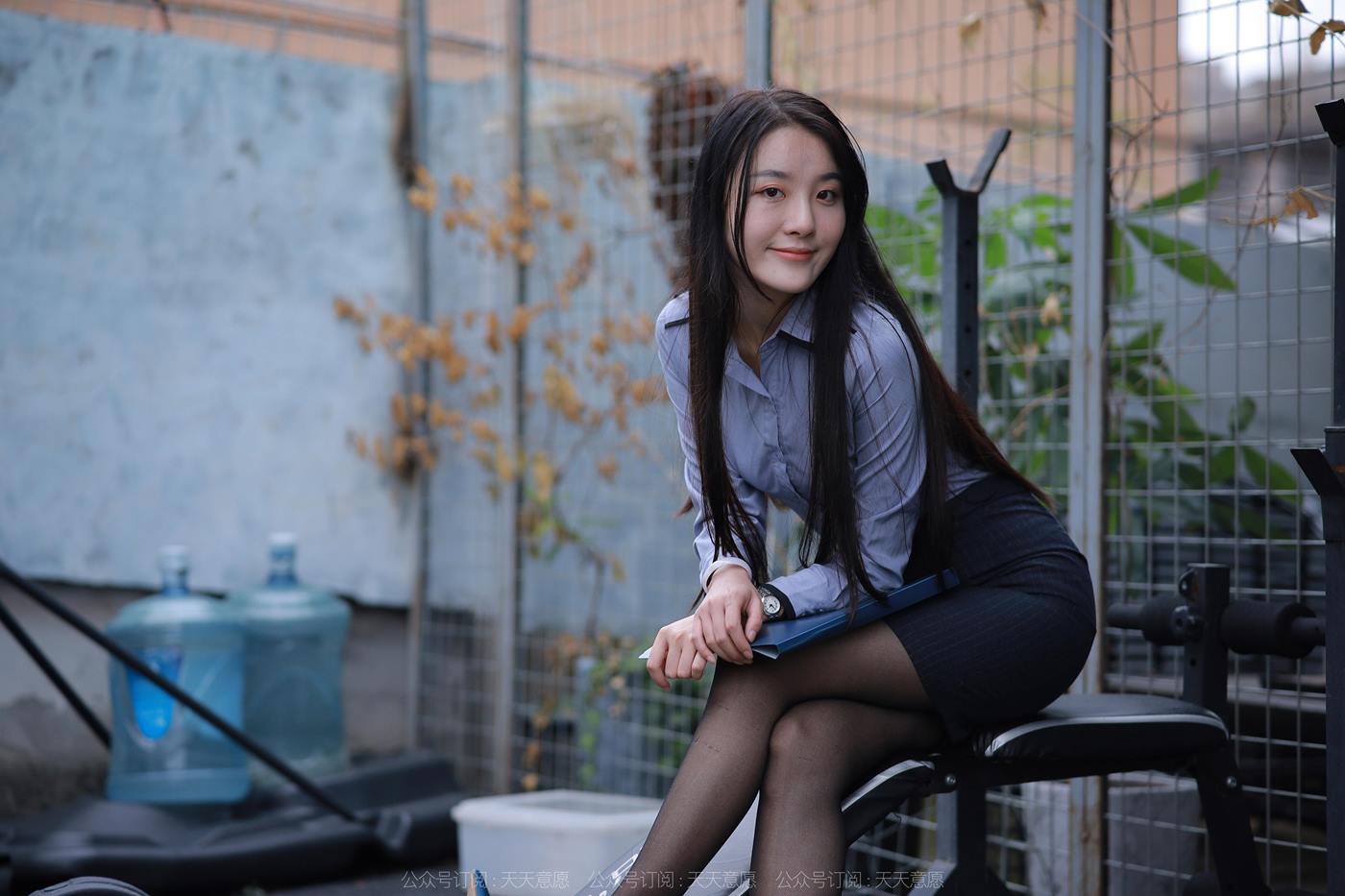 图片[12]-[IESS异思趣向] 2022.11.30 丝享家1284：婉萍《嘿丝女秘》[84P] – 速更版-美库