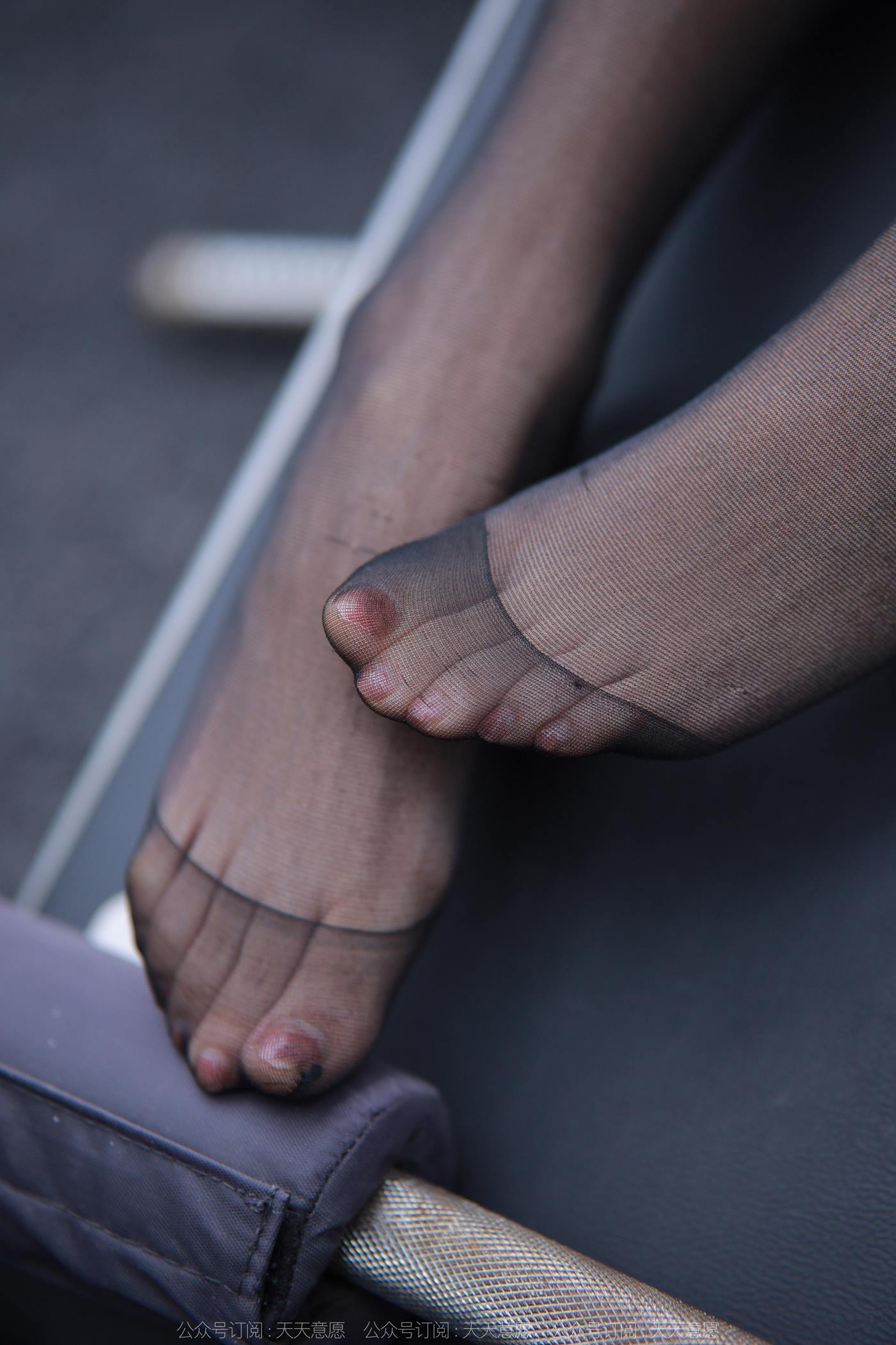 图片[24]-[IESS异思趣向] 2022.11.30 丝享家1284：婉萍《嘿丝女秘》[84P] – 速更版-美库