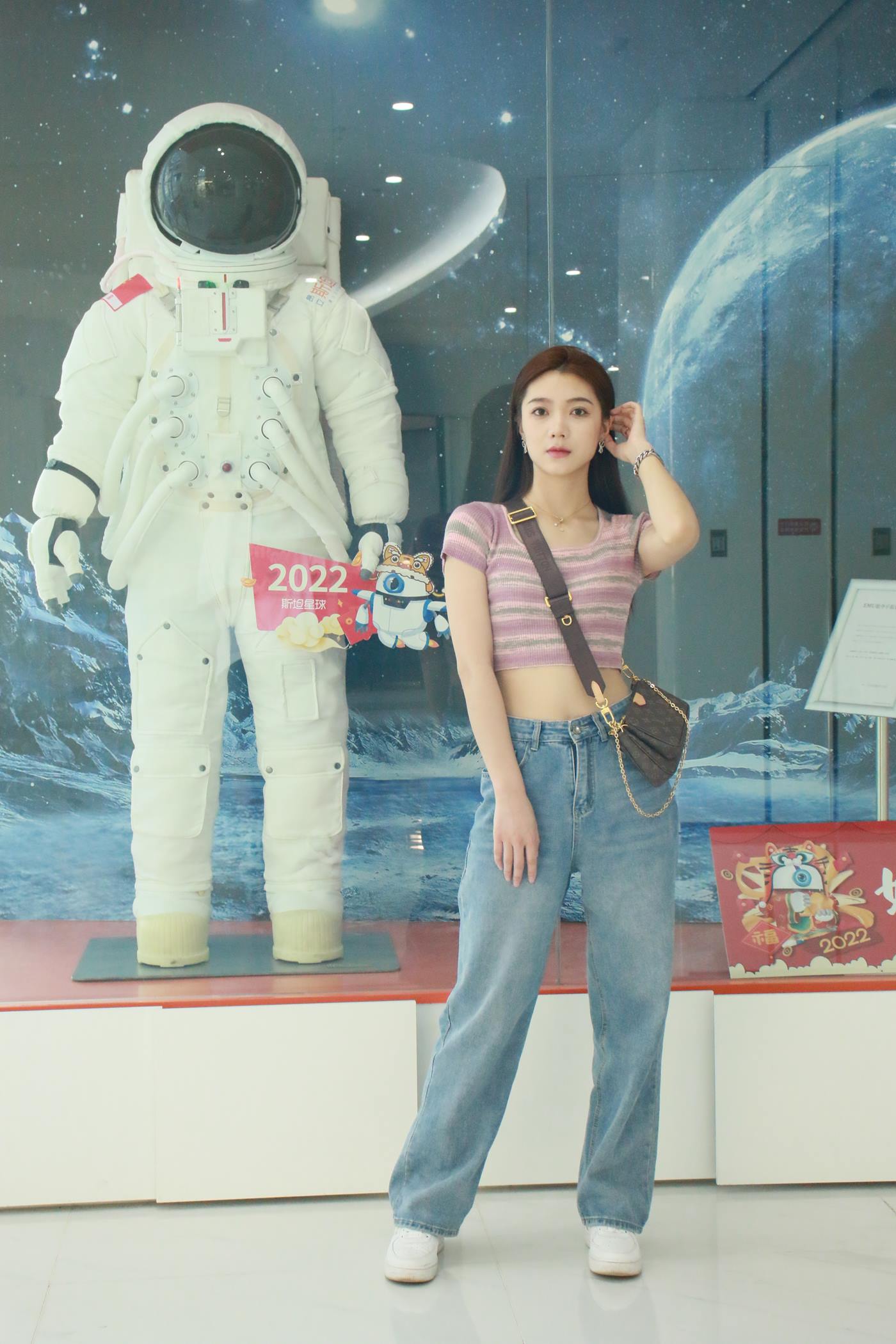 图片[28]-[织梦映像] NO.007 燕婉之求-照水红蕖细细香 [220P] – 速更版-美库