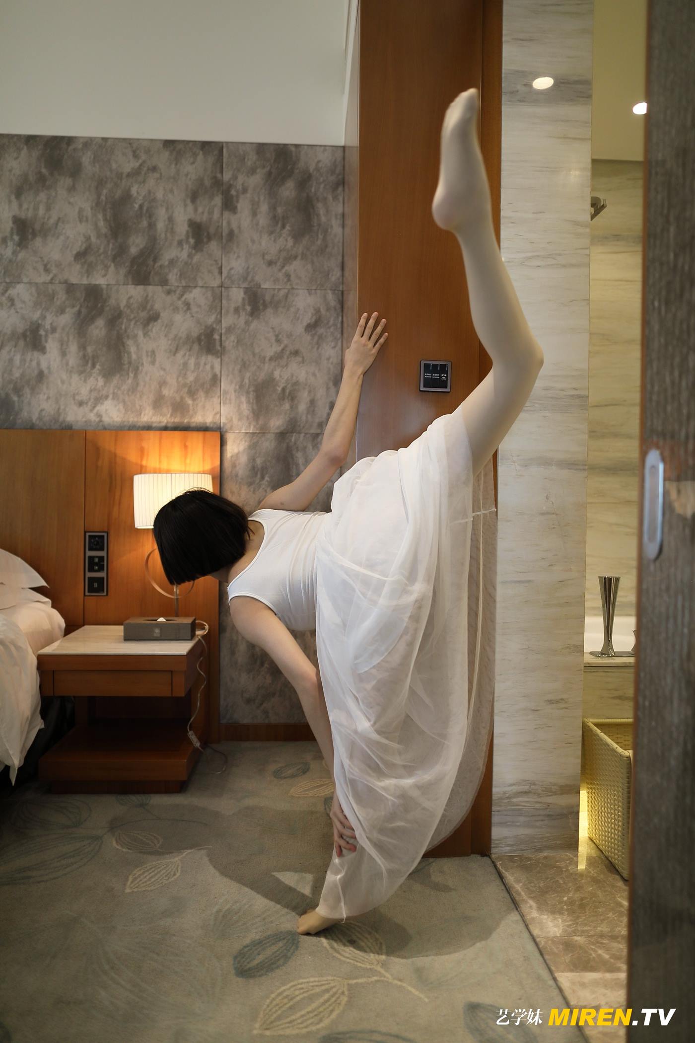 图片[40]-[ROSI艺学妹]2020.03.22 NO.105[38+1P] – 速更版-美库