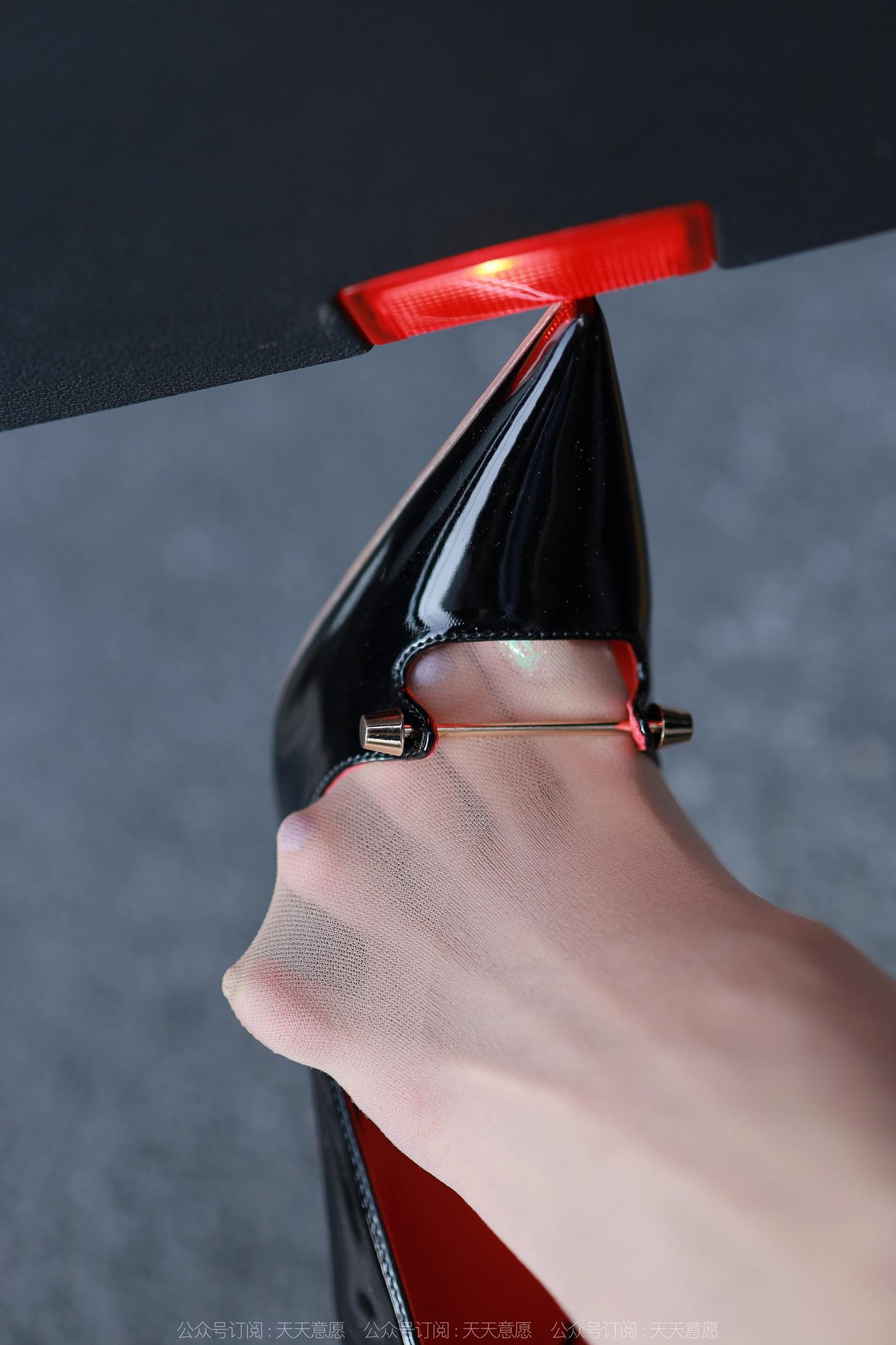 图片[25]-[IESS异思趣向] 2022.12.05 丝享家1289：小六《车内办公》[83P] – 速更版-美库