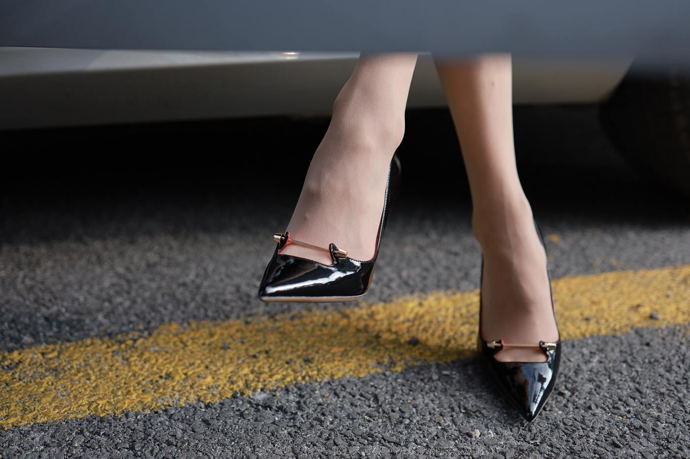 图片[55]-[IESS异思趣向] 2022.12.05 丝享家1289：小六《车内办公》[83P] – 速更版-美库