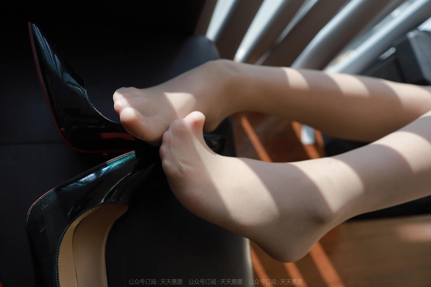 图片[77]-[IESS异思趣向] 2022.12.08 丝享家1292：秋秋《勾魂夺魄的细节》[86P] – 速更版-美库