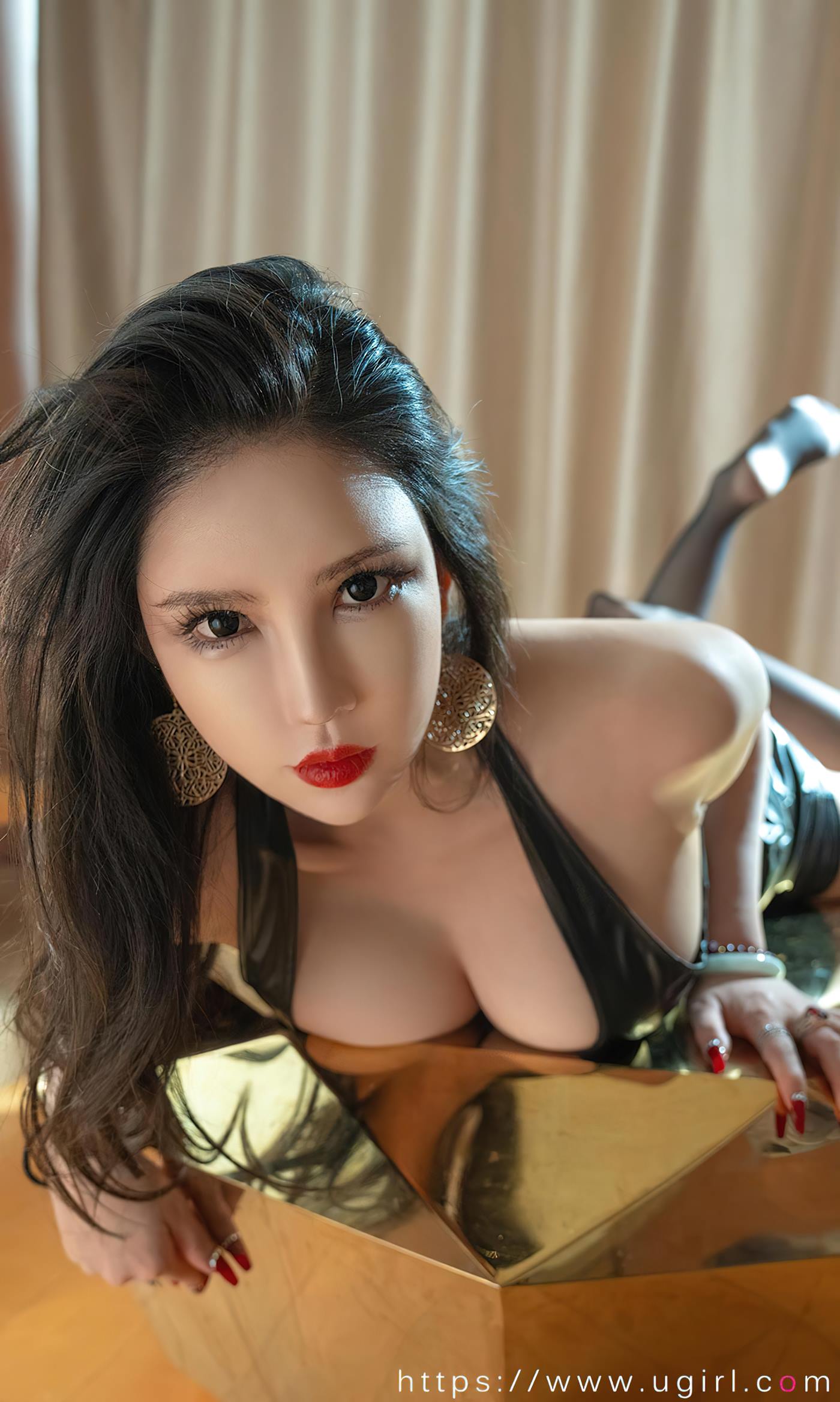 图片[16]-[爱尤物]2023 NO.2591 失重 球球[35P] – 速更版-美库