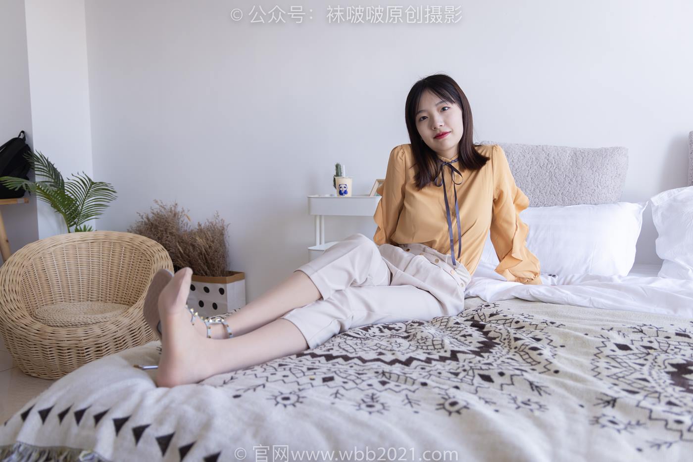 图片[50]-[BoBoSocks袜啵啵]NO.240 小甜豆-三双高跟鞋、肉丝、裸足[154P] – 速更版-美库