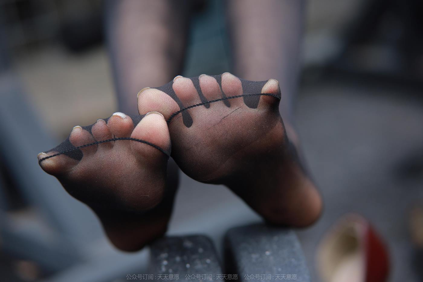 图片[29]-[IESS异思趣向] 2022.12.09 丝享家1293：美子《酒红高跟鞋》[77P] – 速更版-美库