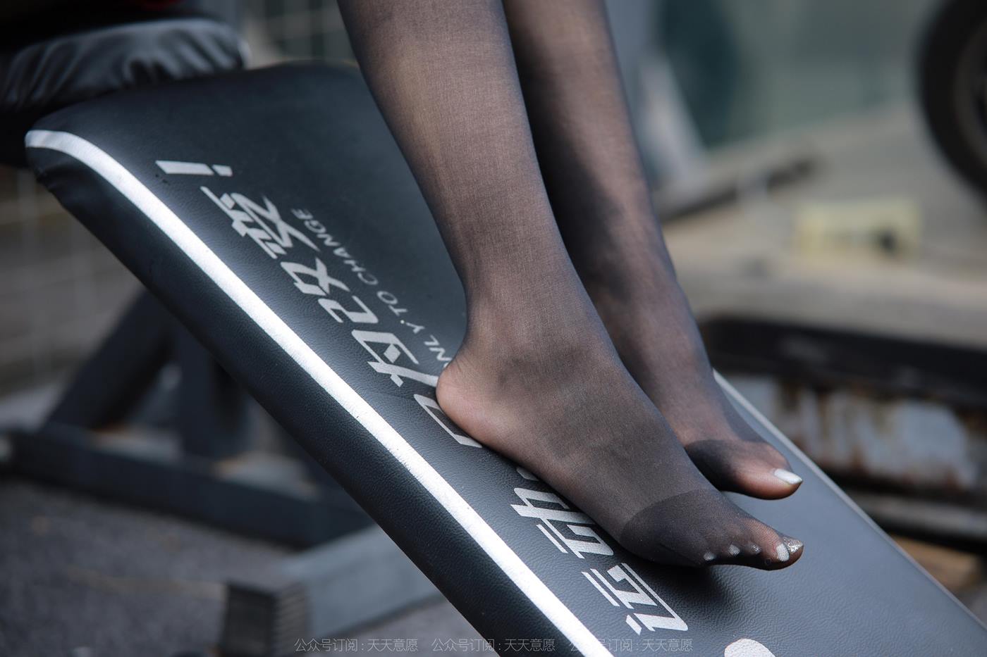 图片[30]-[IESS异思趣向] 2022.12.09 丝享家1293：美子《酒红高跟鞋》[77P] – 速更版-美库