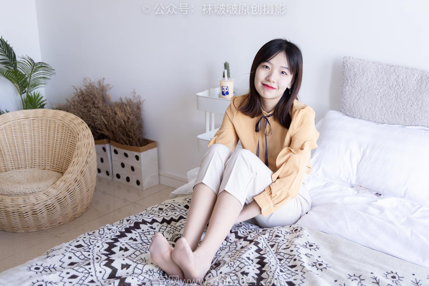 图片[63]-[BoBoSocks袜啵啵]NO.240 小甜豆-三双高跟鞋、肉丝、裸足[154P] – 速更版-美库