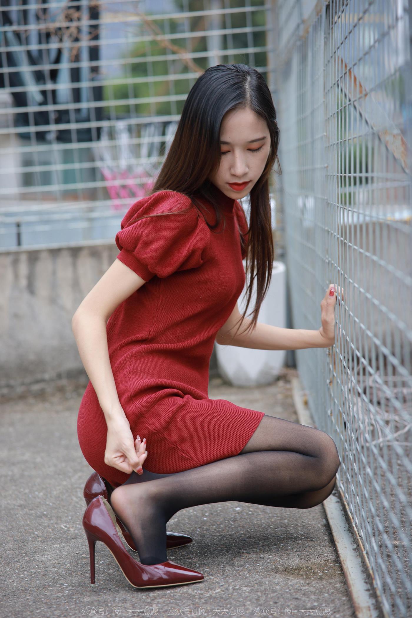 图片[67]-[IESS异思趣向] 2022.12.09 丝享家1293：美子《酒红高跟鞋》[77P] – 速更版-美库