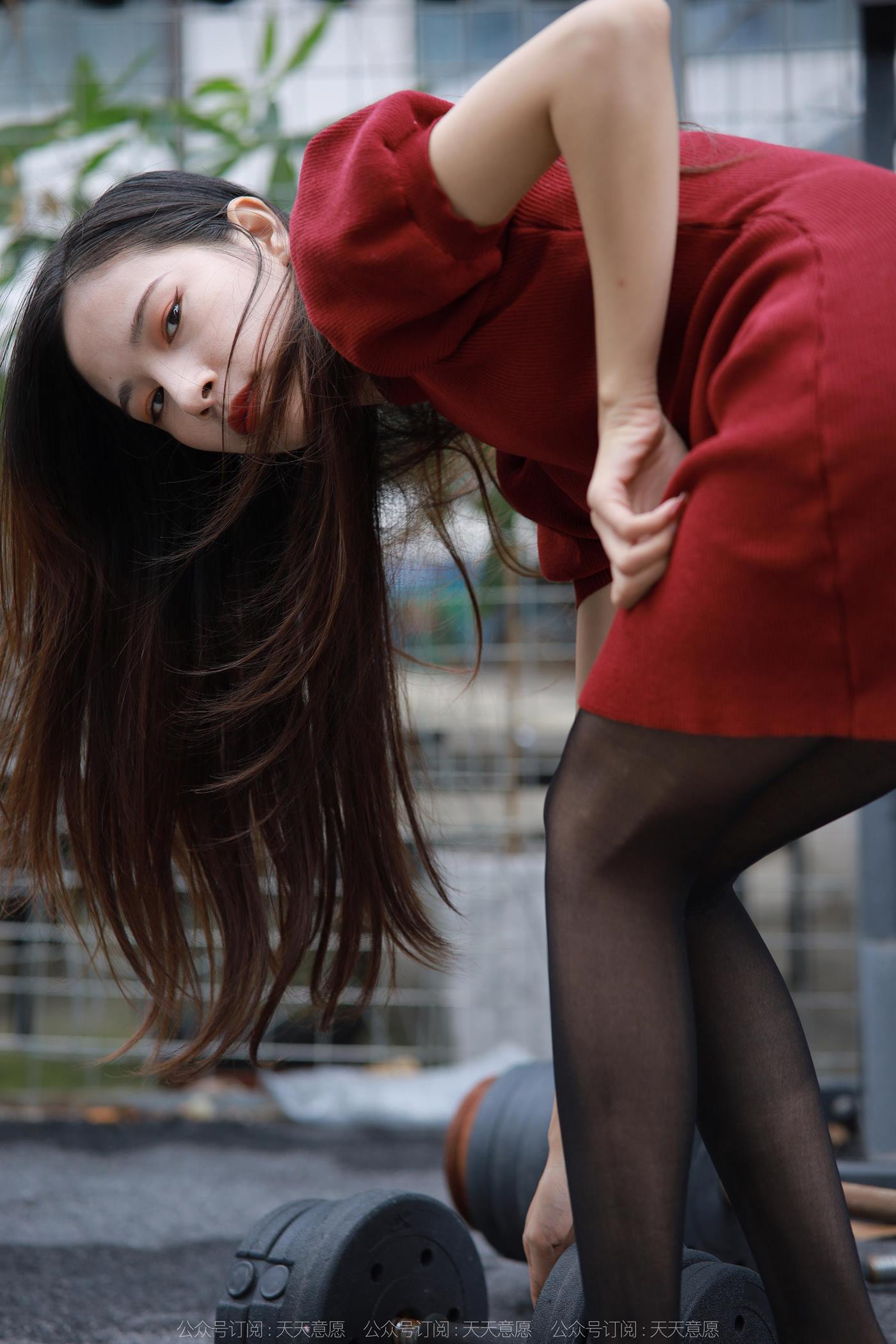 图片[77]-[IESS异思趣向] 2022.12.09 丝享家1293：美子《酒红高跟鞋》[77P] – 速更版-美库